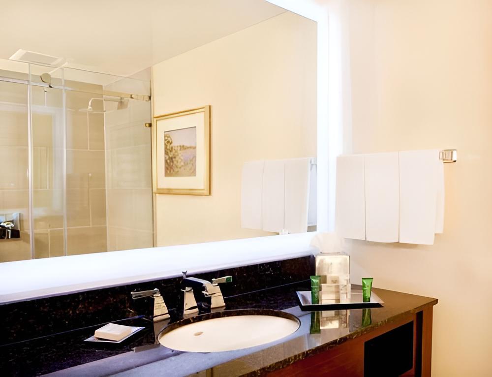 Executive Double Room with Two Double Beds - Non-Smoking