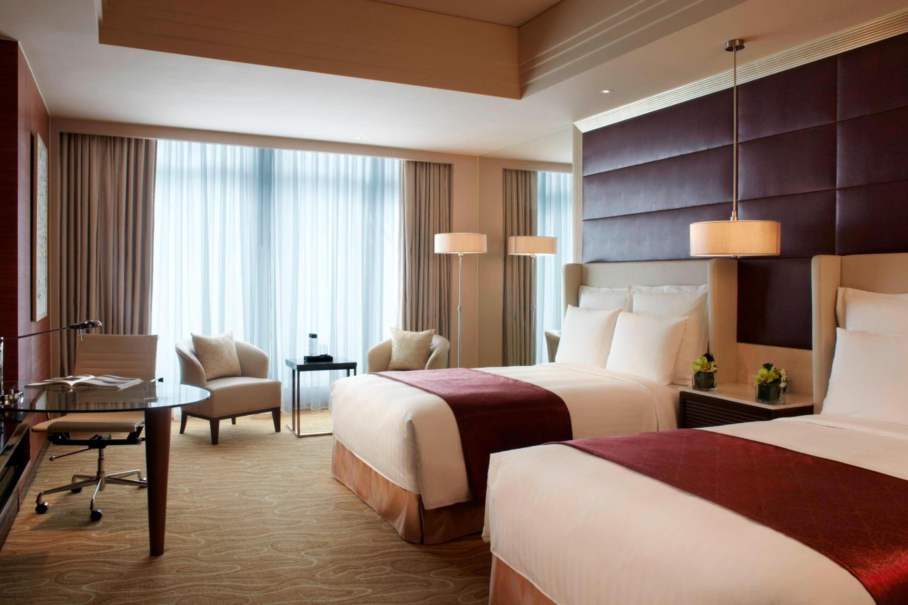 Deluxe room, Guest room, 2 Double, River view