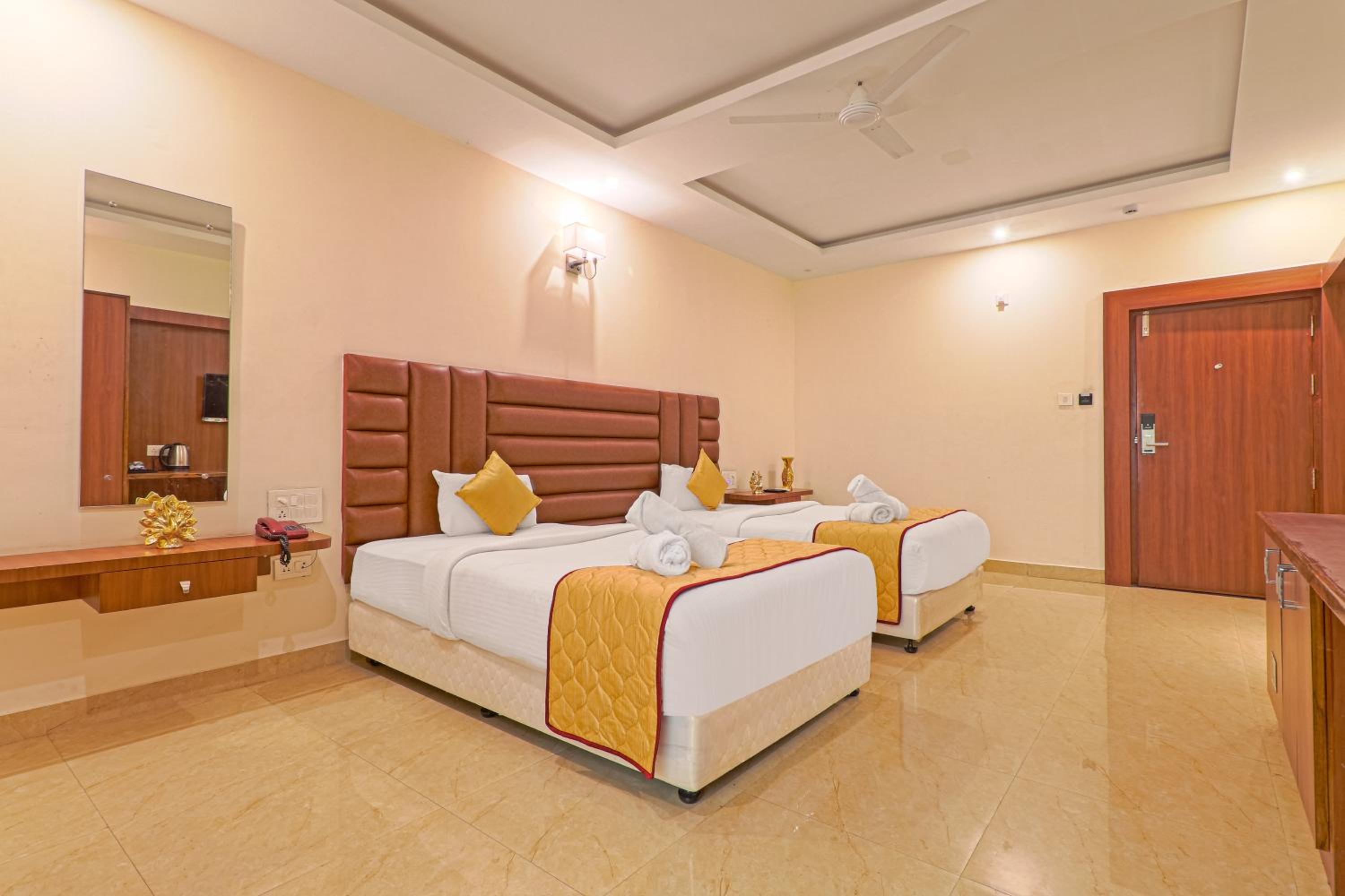 Twin Room - Photo 4
