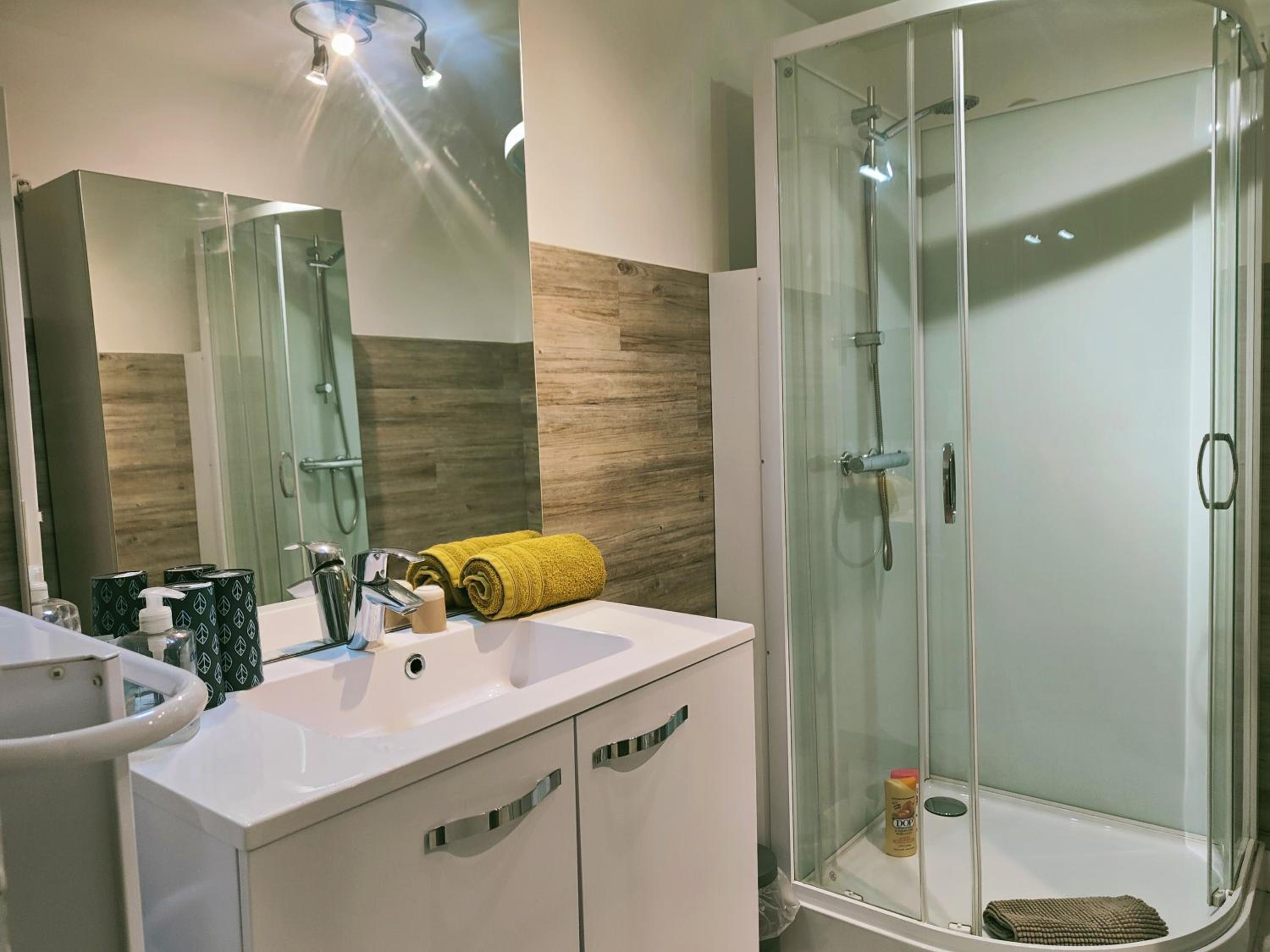 Superior Apartment - Photo 7