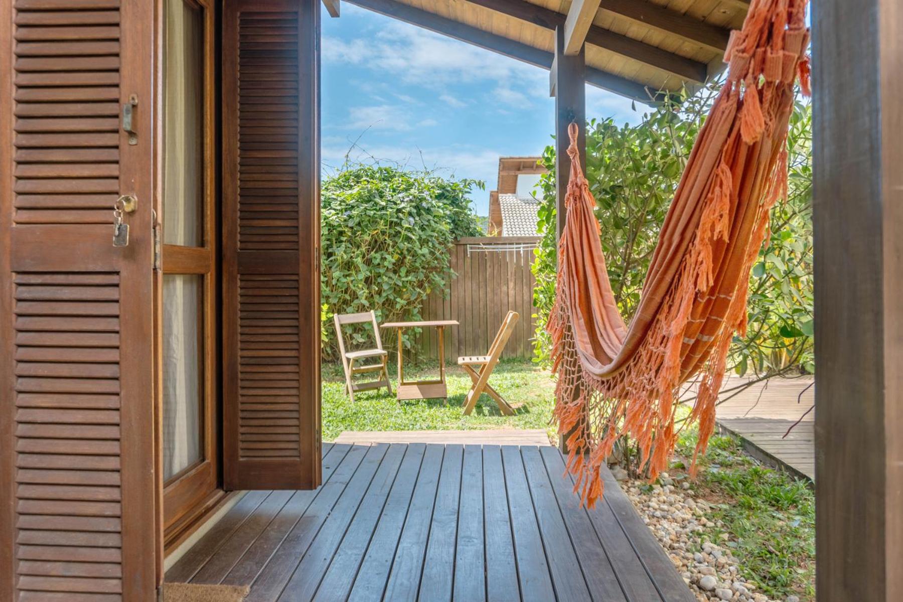 One-Bedroom House photo 1