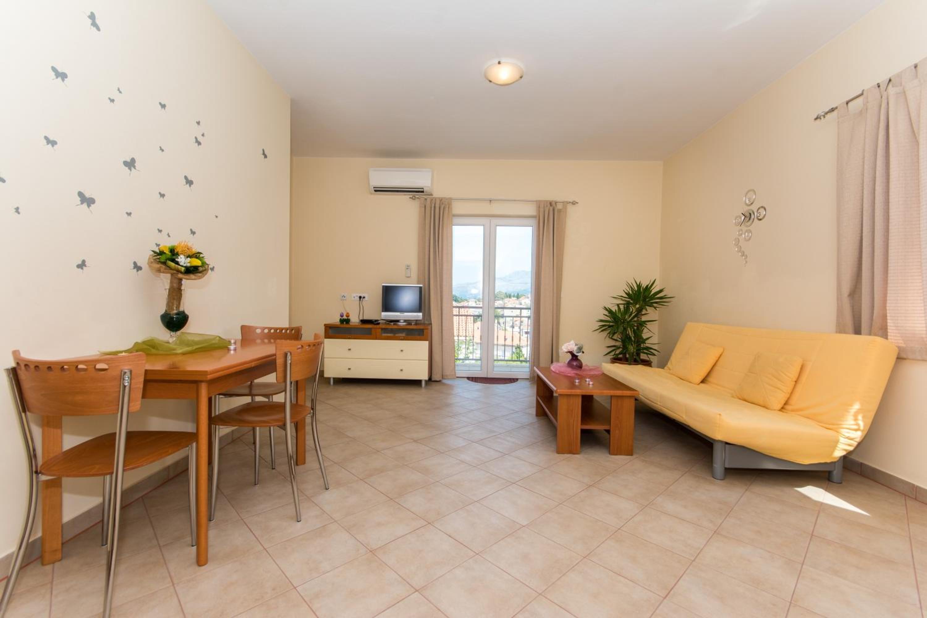 One-Bedroom Apartment with Balcony and Sea View