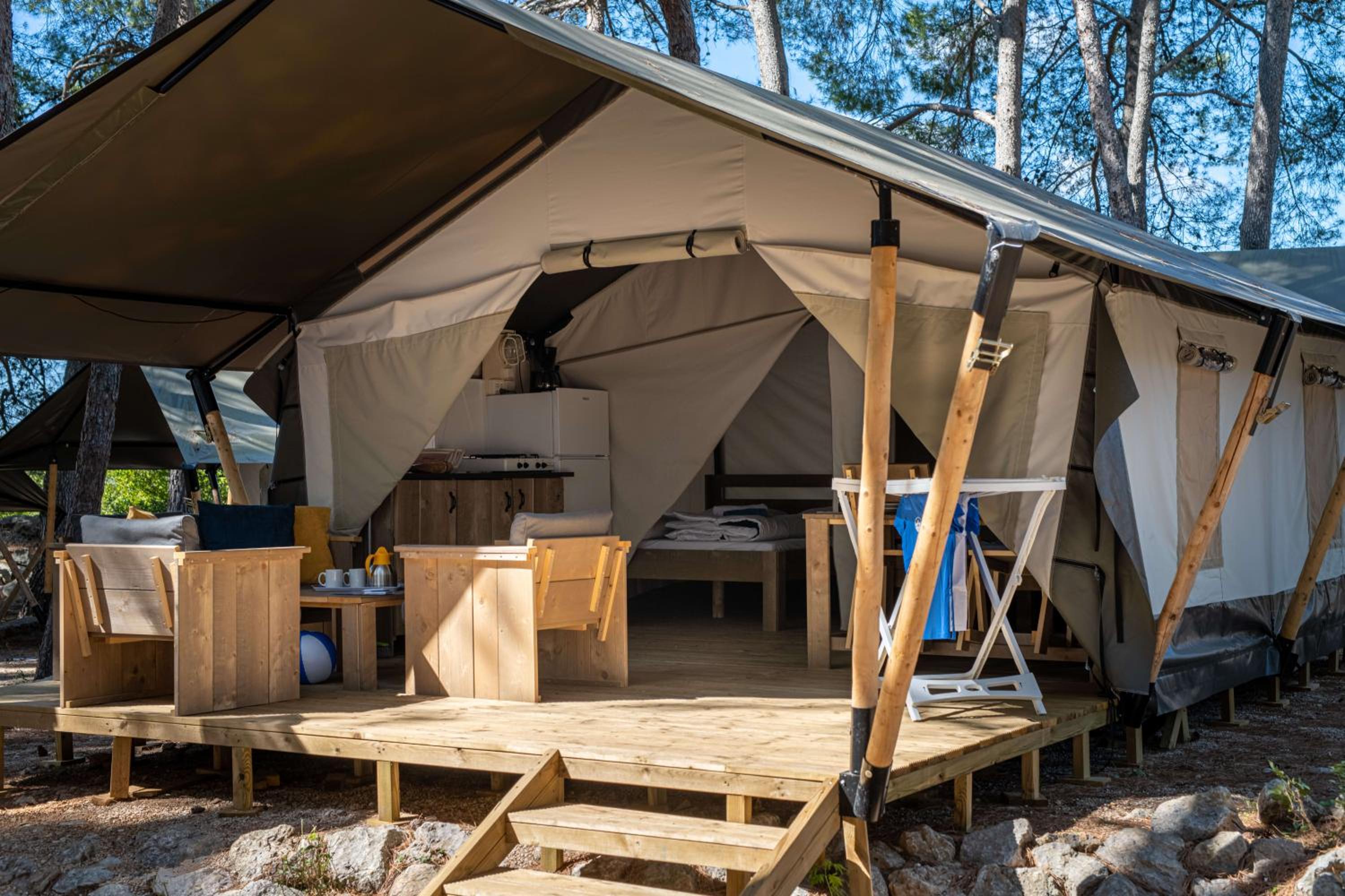 Comfort Safari Tent + Airco photo 1