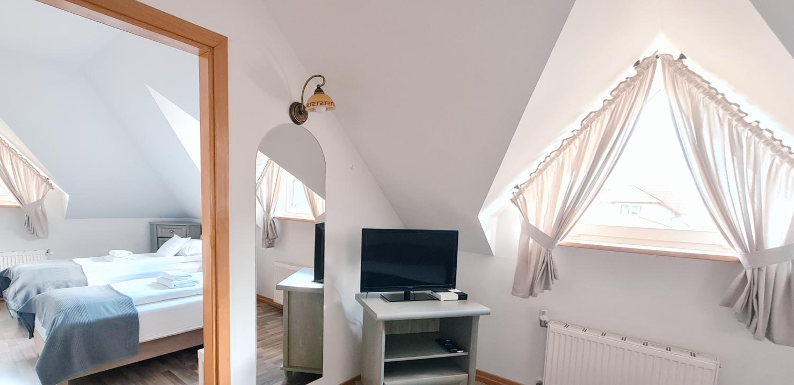 Four-Bedroom House photo 1