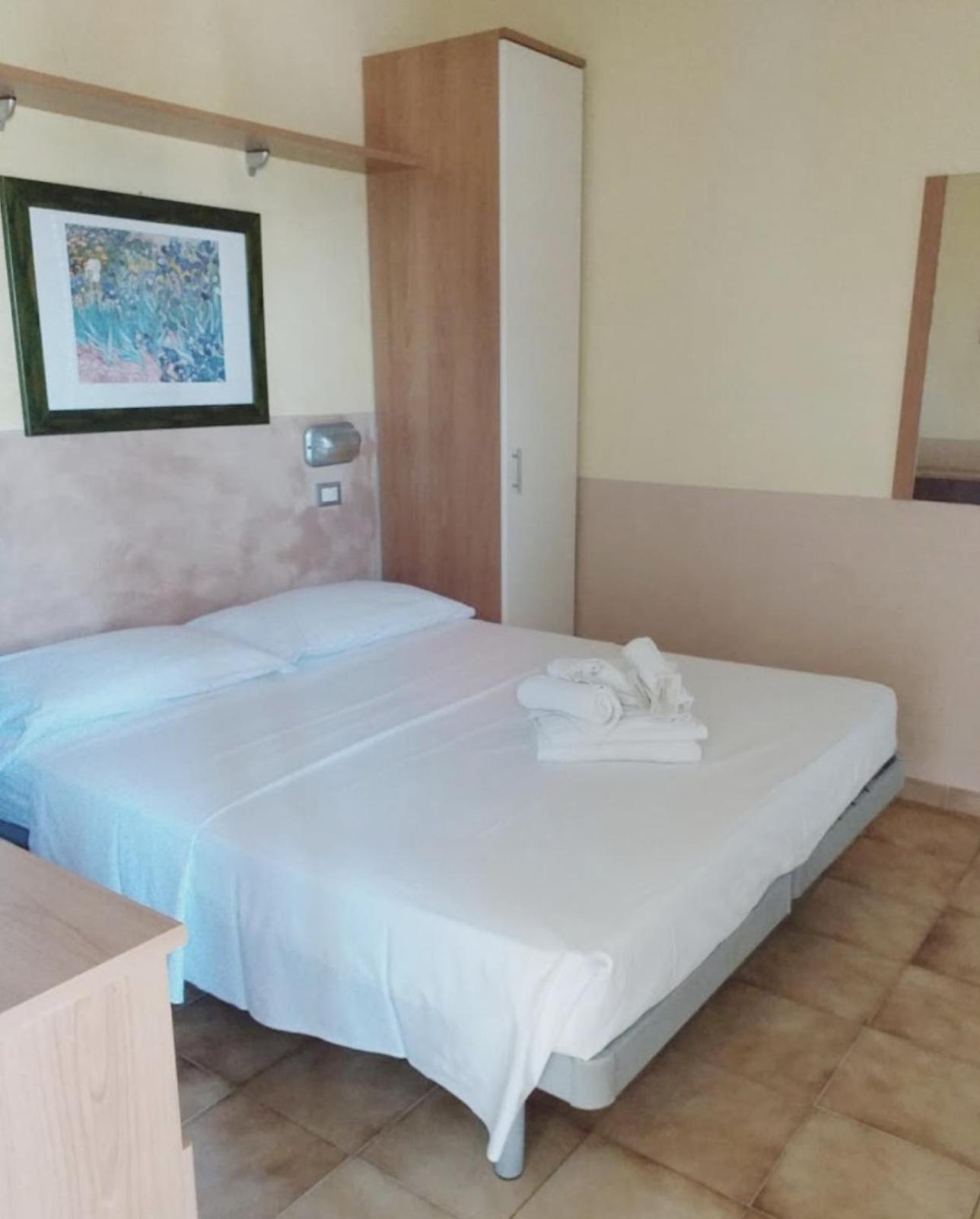 Single Room with Balcony