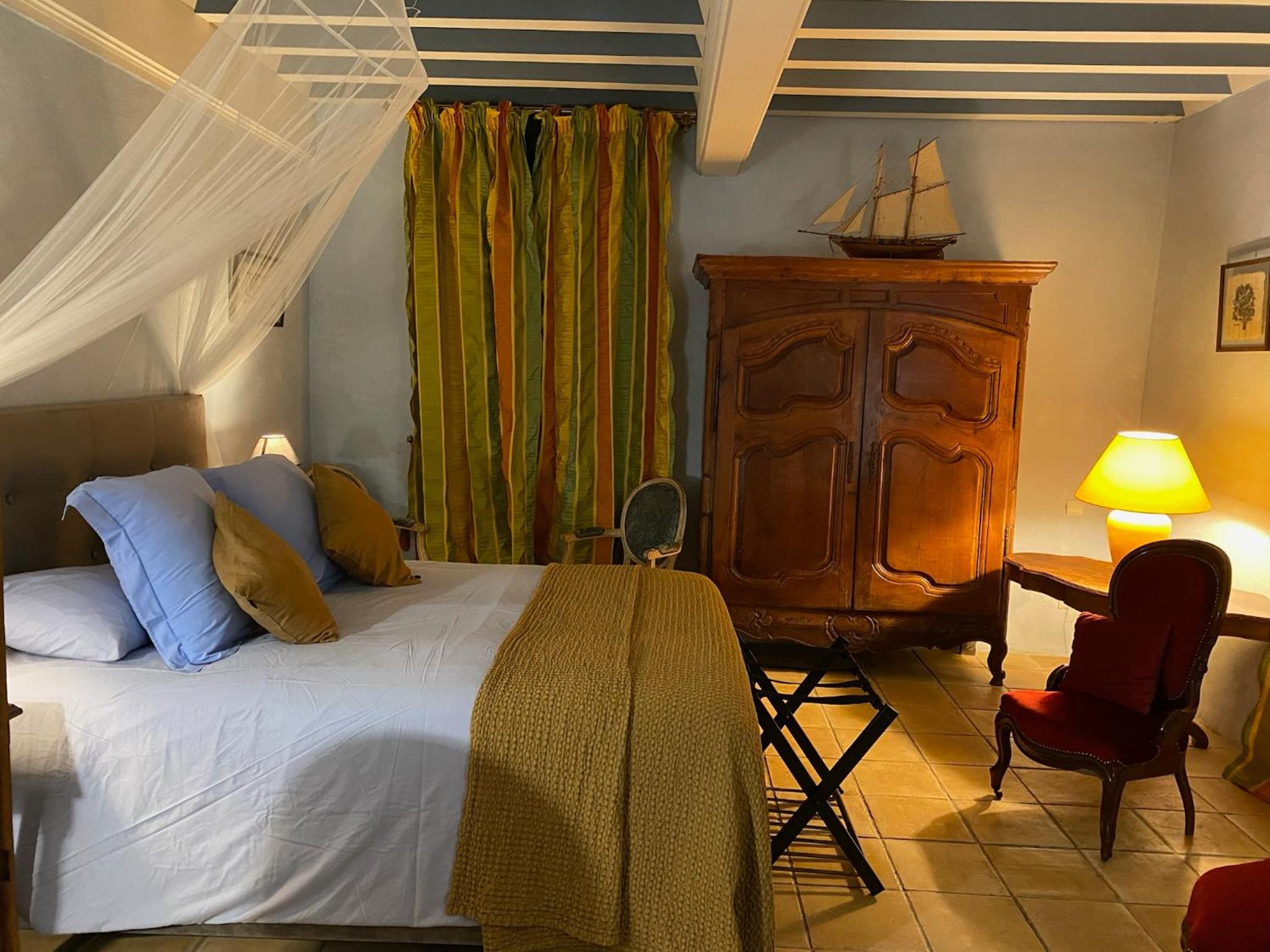 Double Room with Private Bathroom - Photo 1