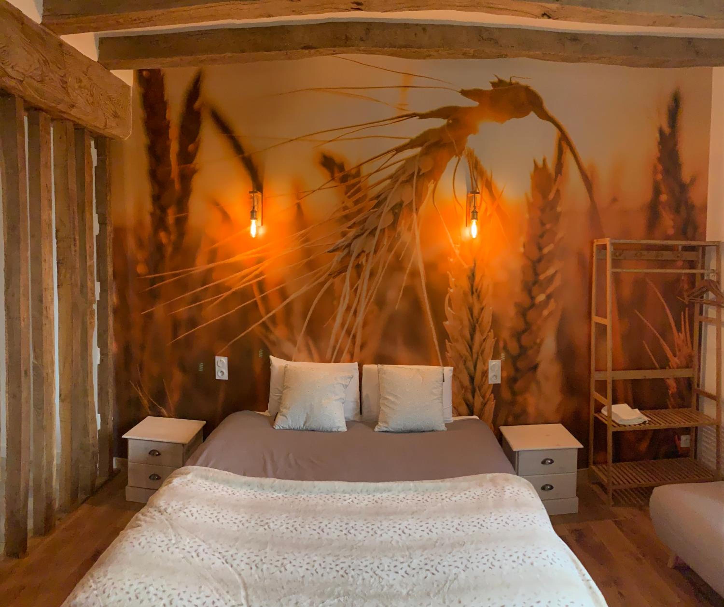 Deluxe Triple Room - Photo 17