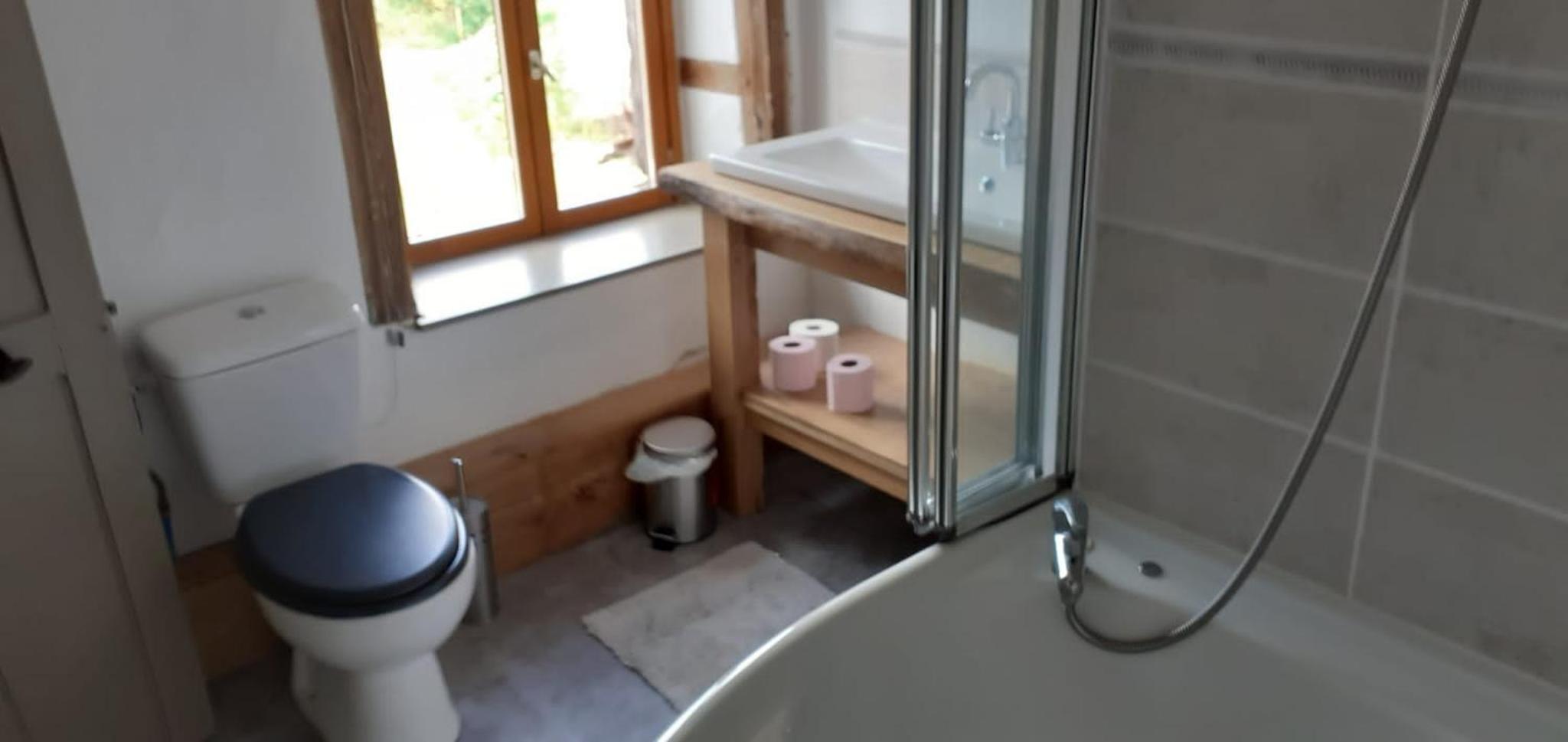 Budget Single Room photo 2