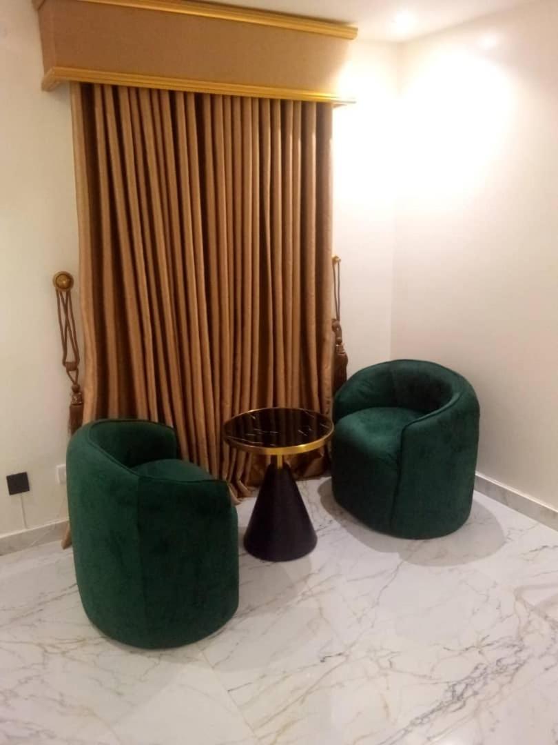 Deluxe Queen Room photo 2