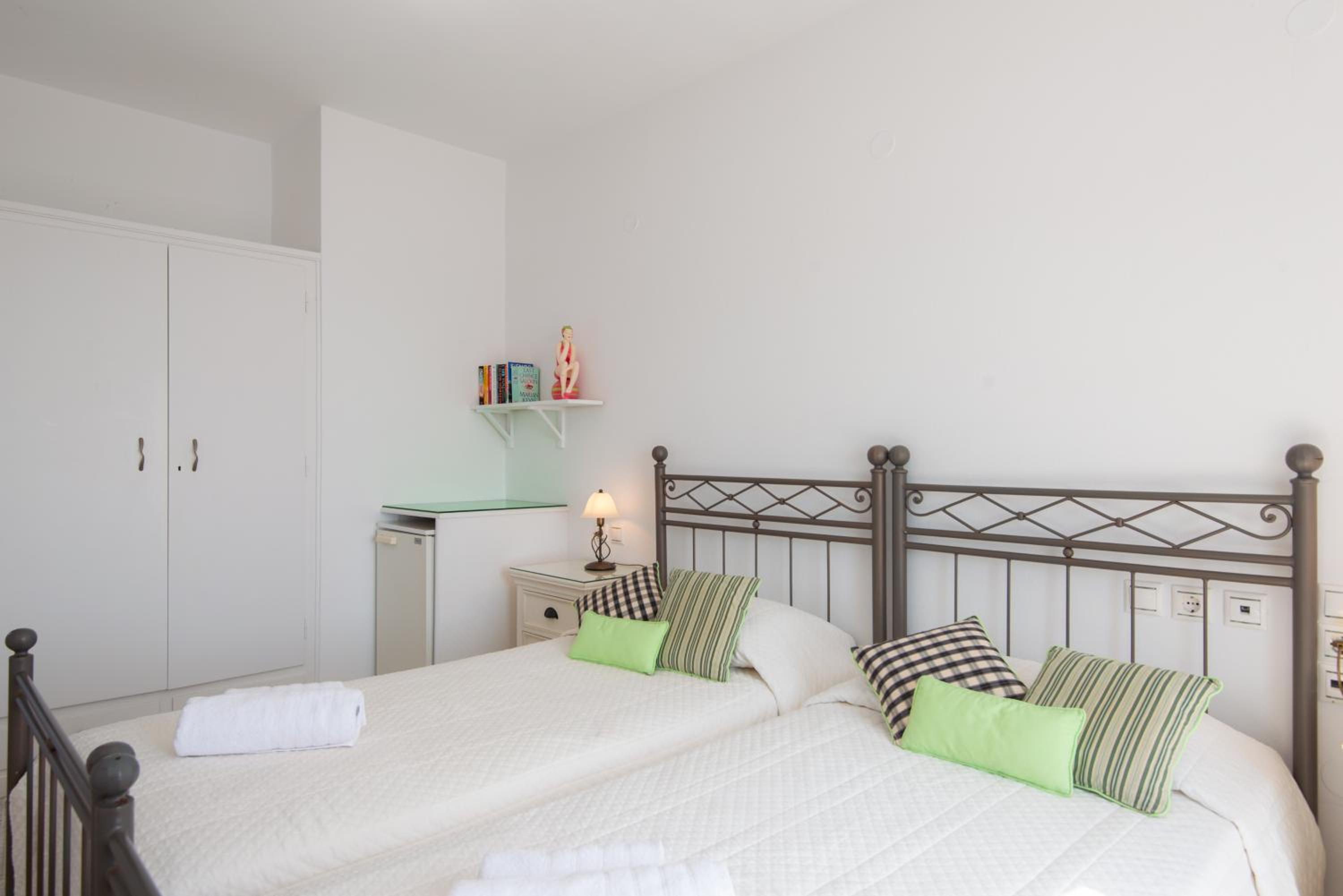 Twin Room with Sea View