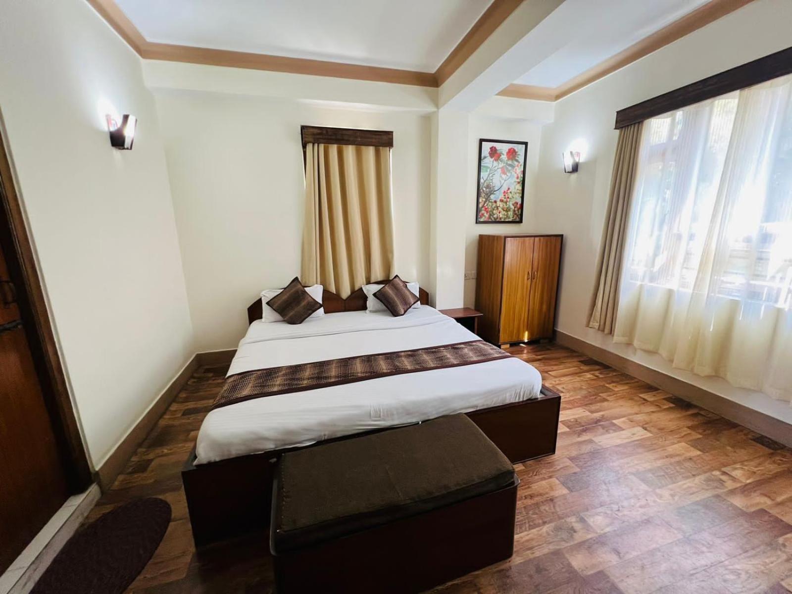 Deluxe Double Room with Balcony