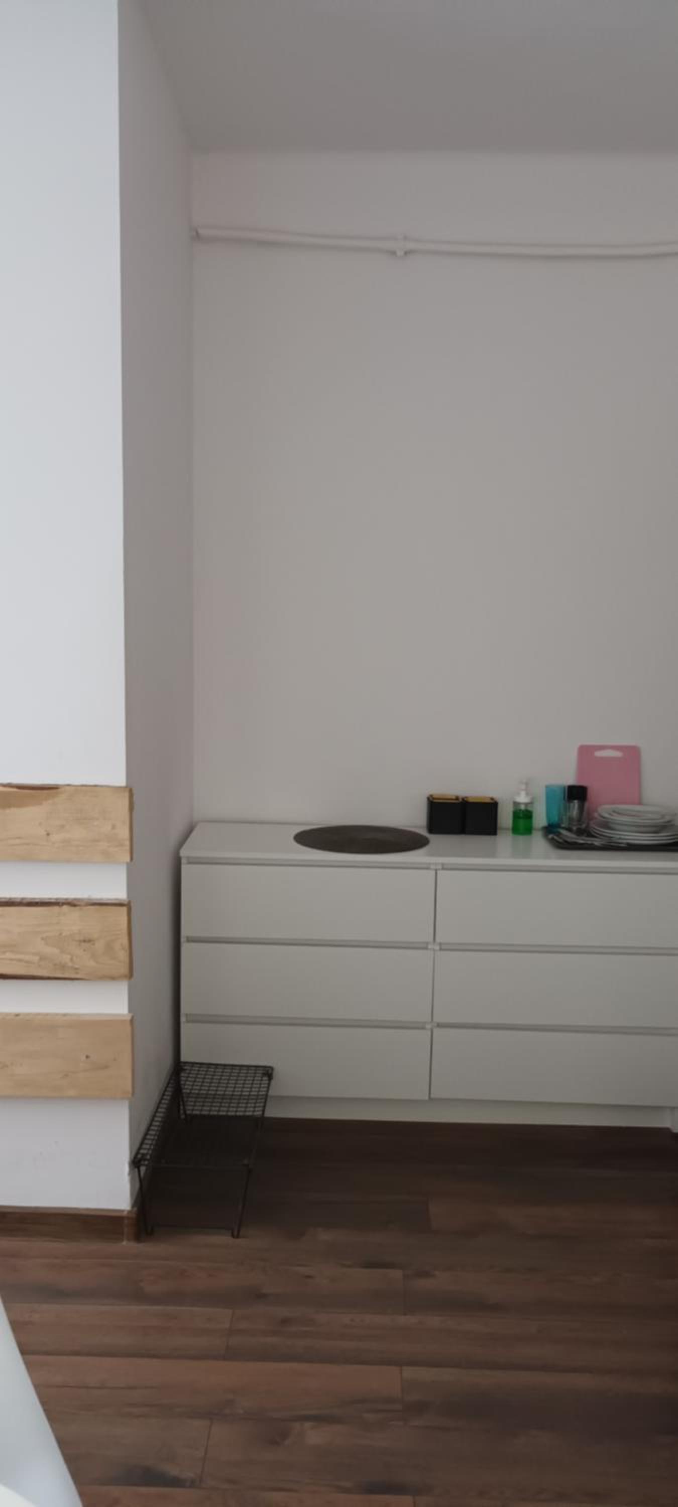 Triple Room with Private Bathroom - Photo 3