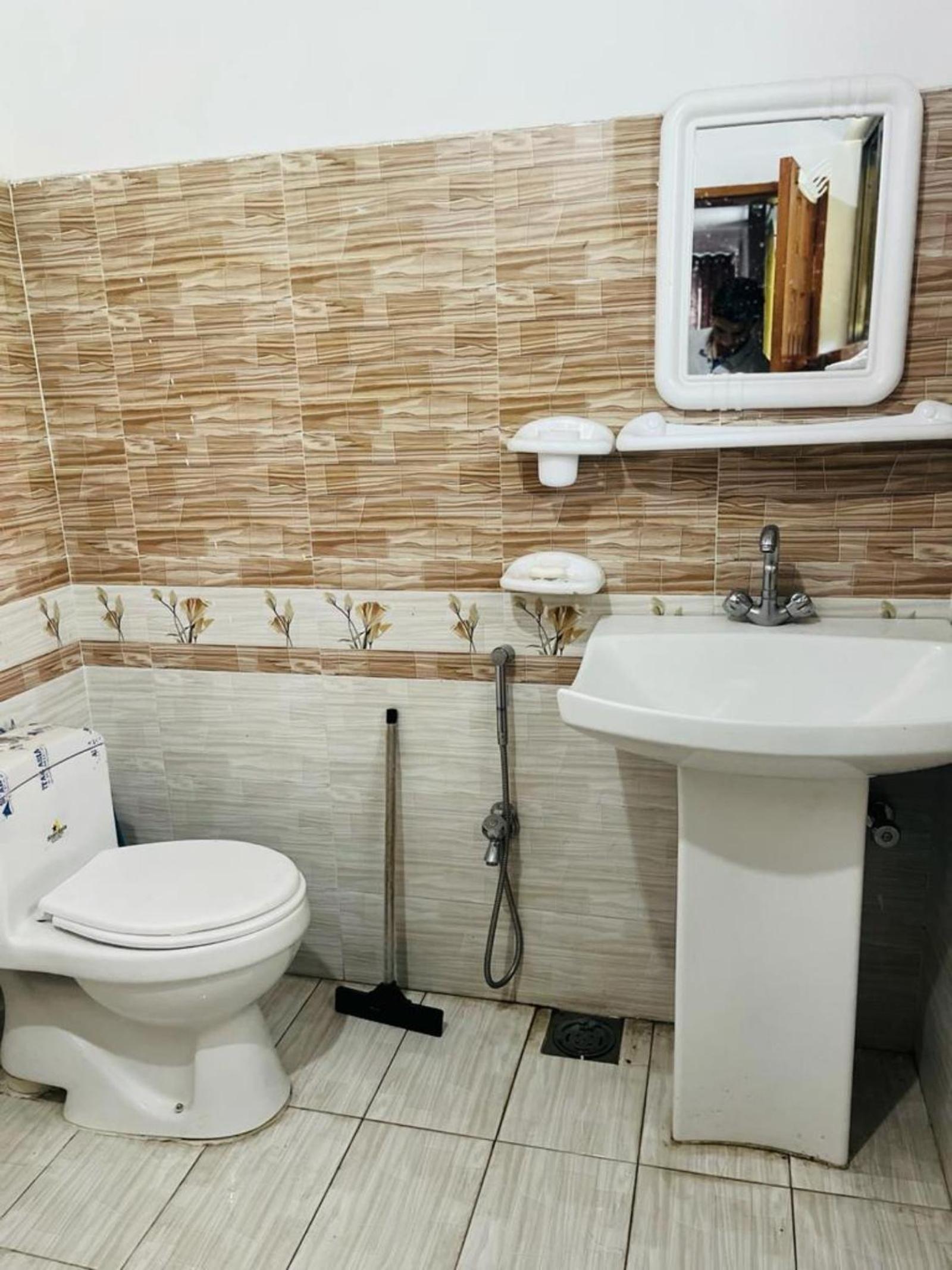 Deluxe Family Suite photo 2
