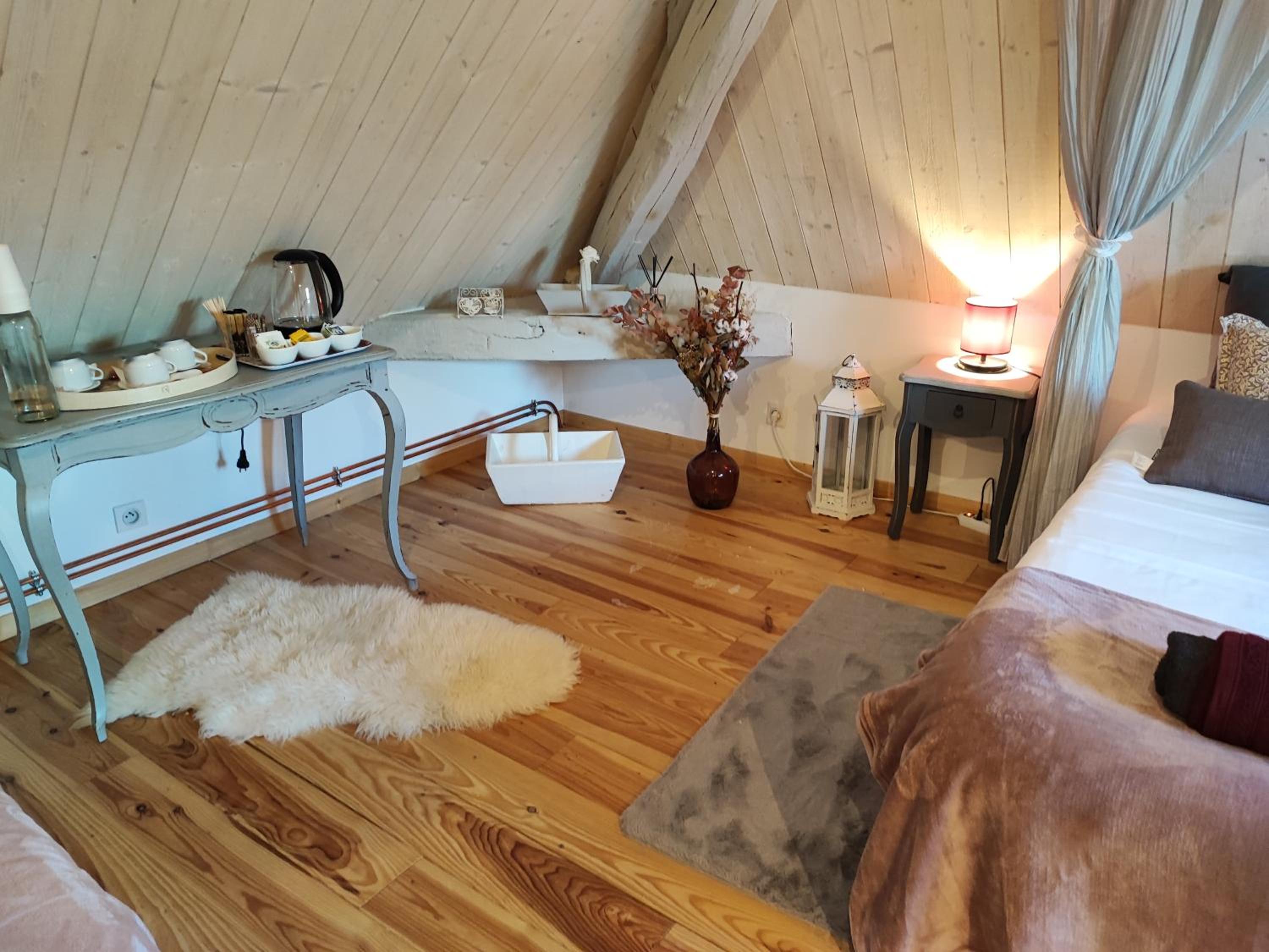 Quadruple Room - Photo 5
