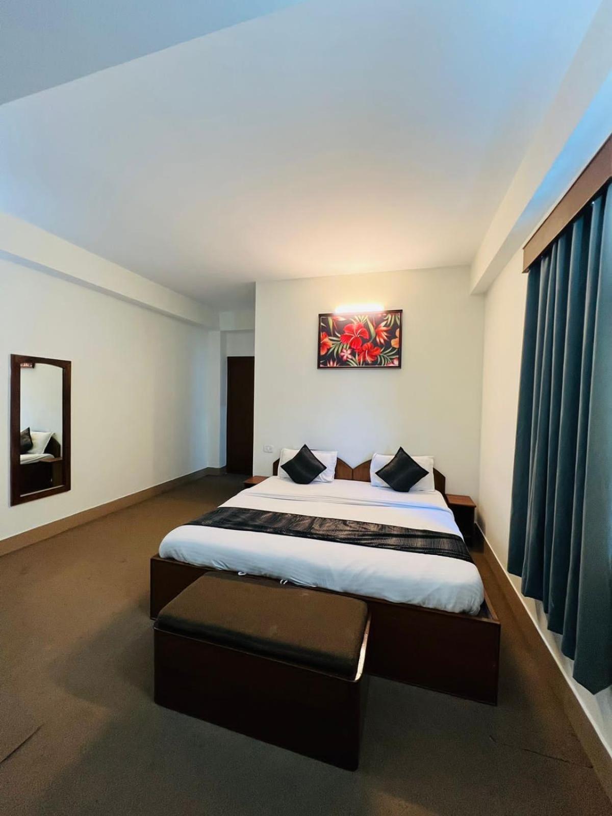 Double Room with Mountain View