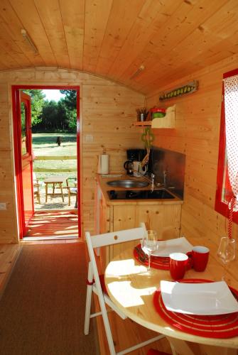 Mobile Home photo 1