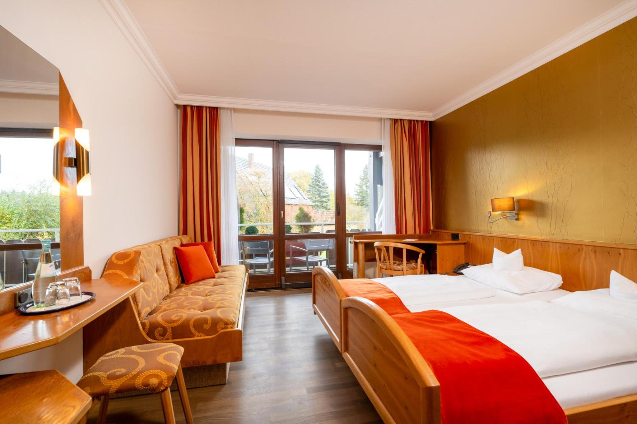 Double Room with Balcony photo 2