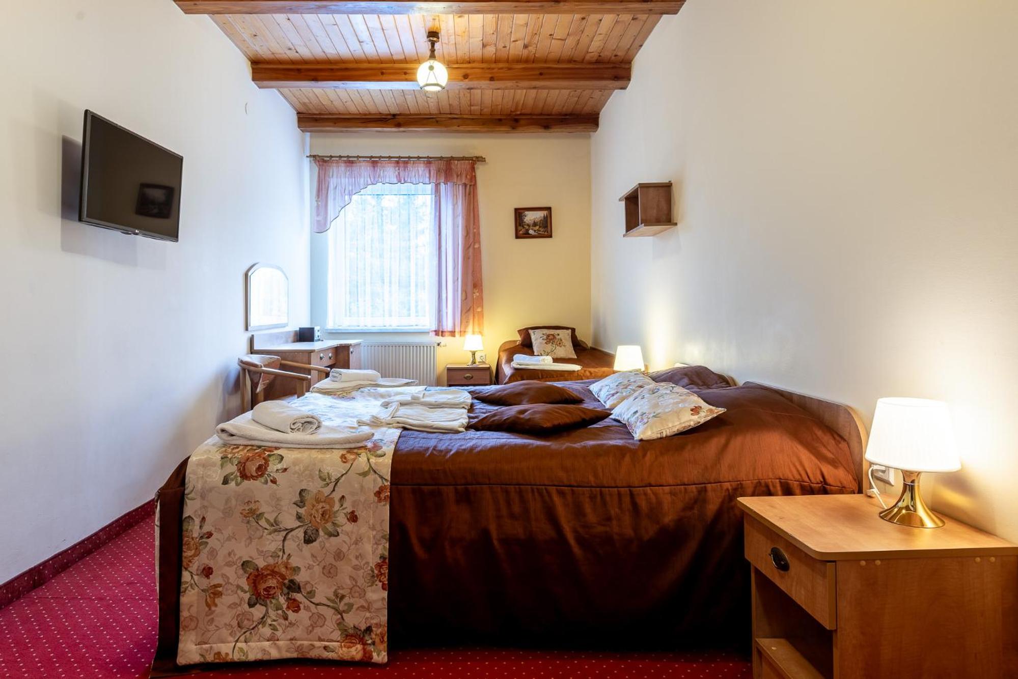 Triple Room - Photo 5