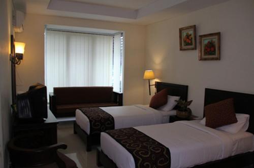 Deluxe Double or Twin Room