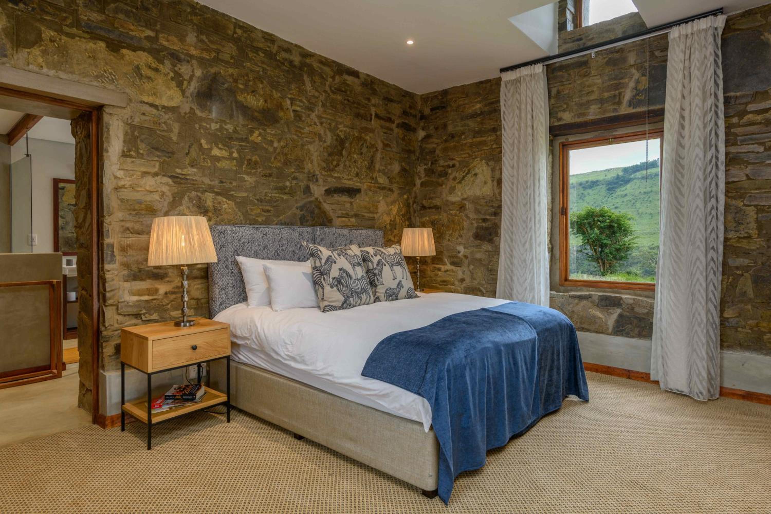 King Suite with Pool View photo 1