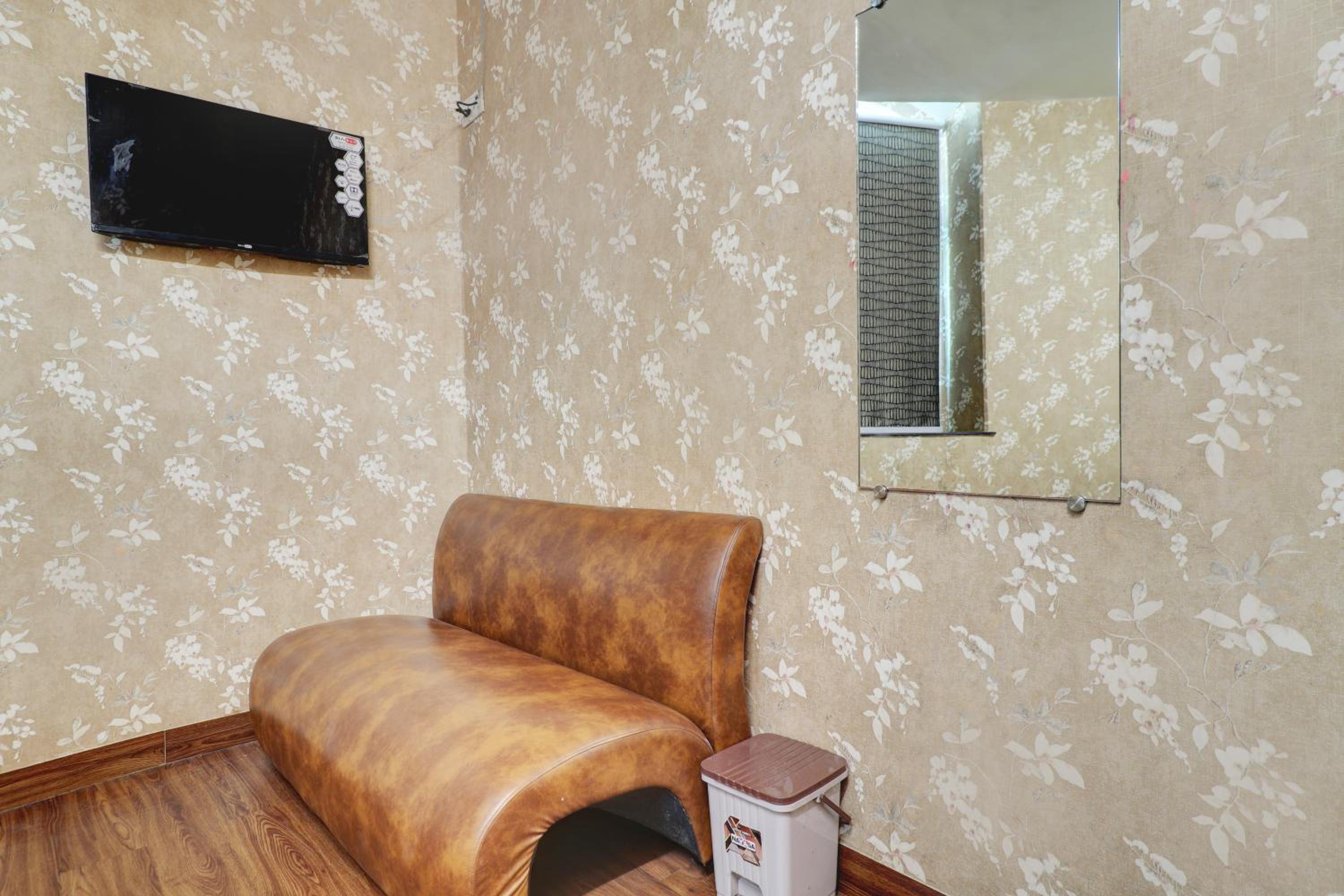 Double Room with Shared Bathroom