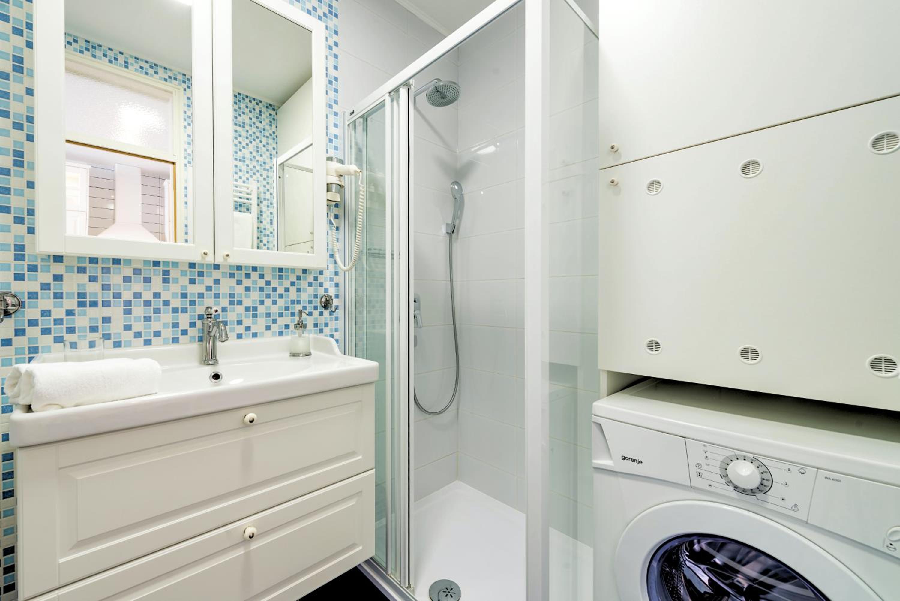 Studio Apartment with Balcony