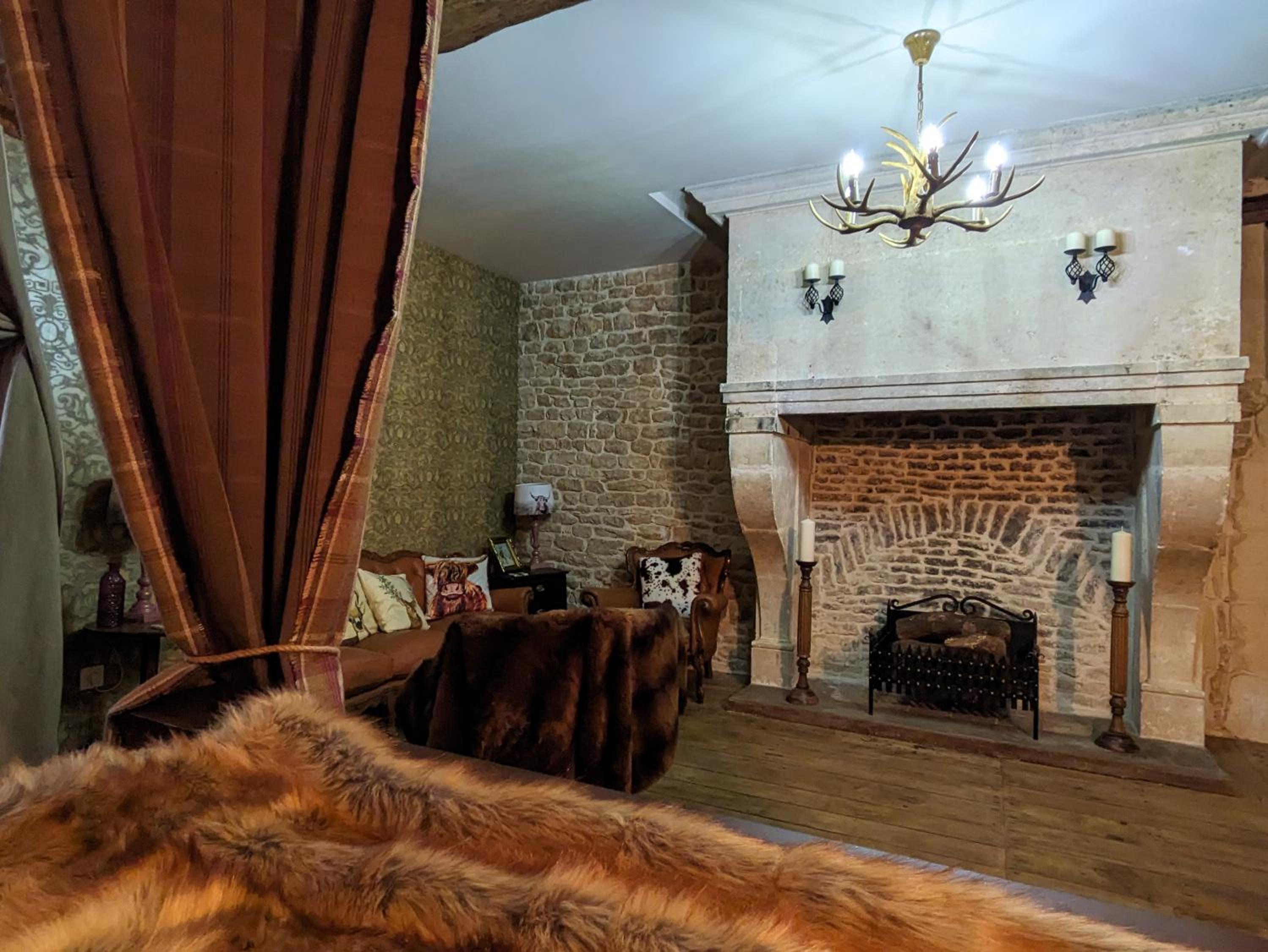 King Suite with Balcony photo 1