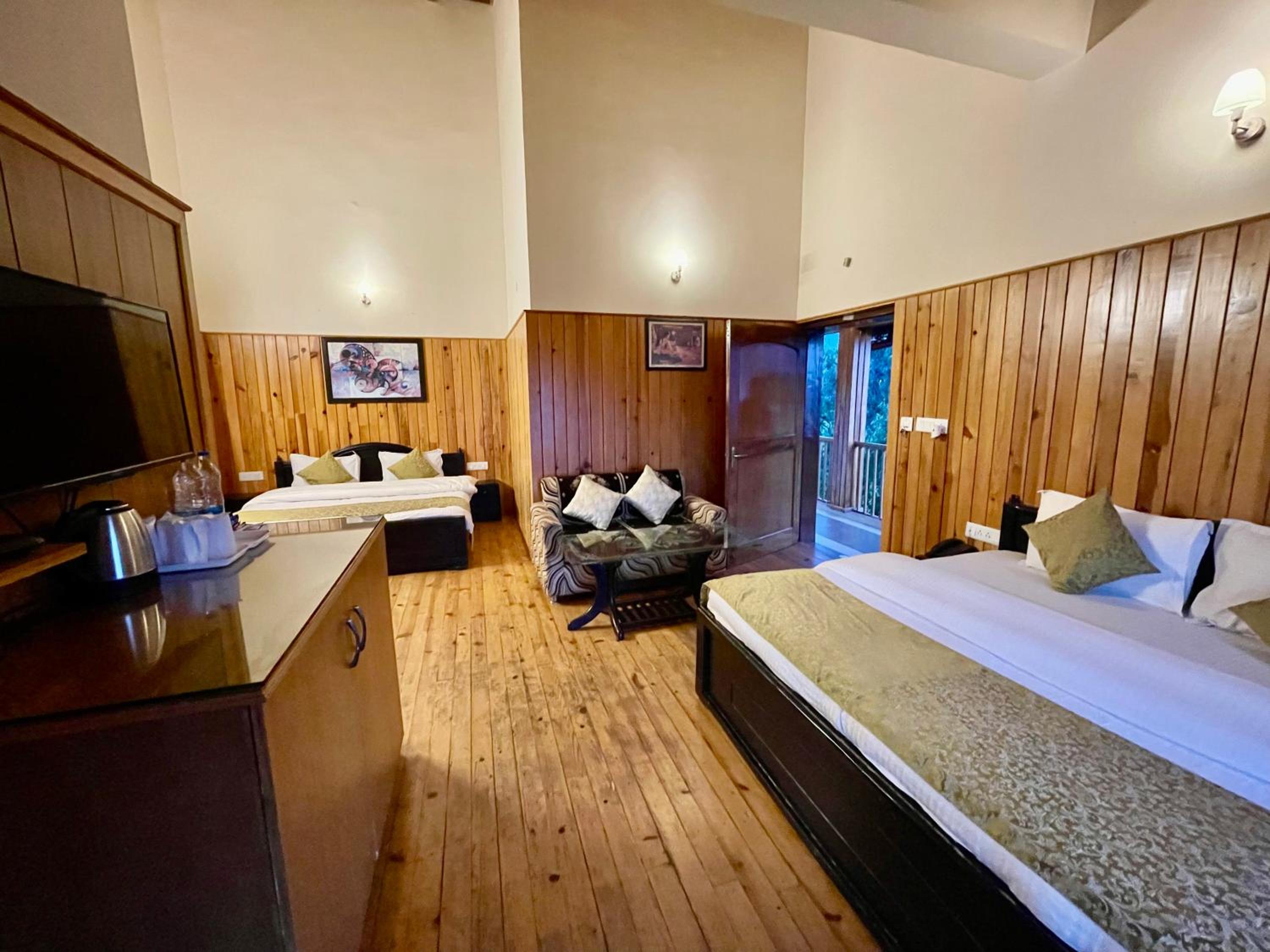 Family Suite photo 2