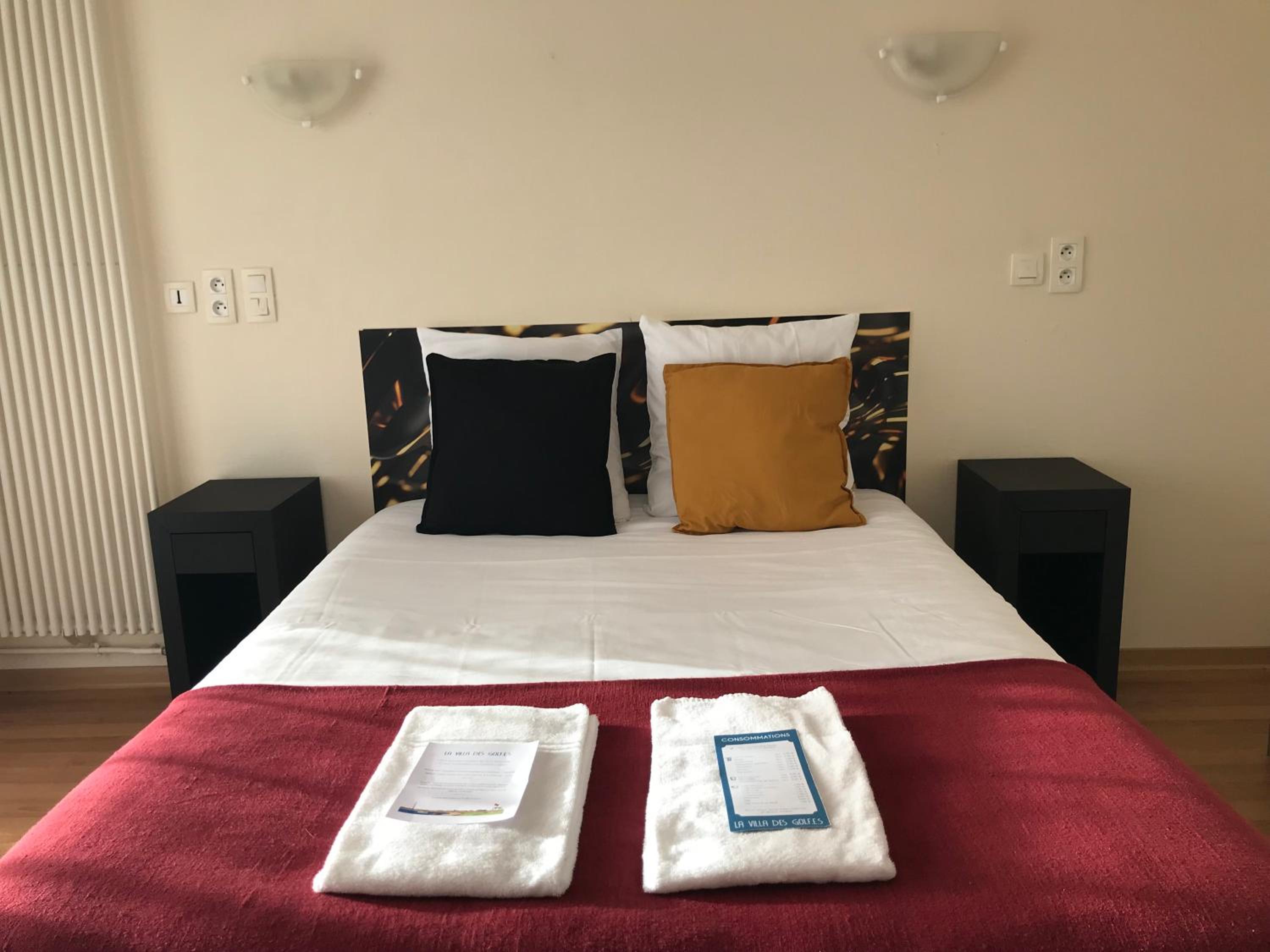Double Room with Garden View - Photo 17