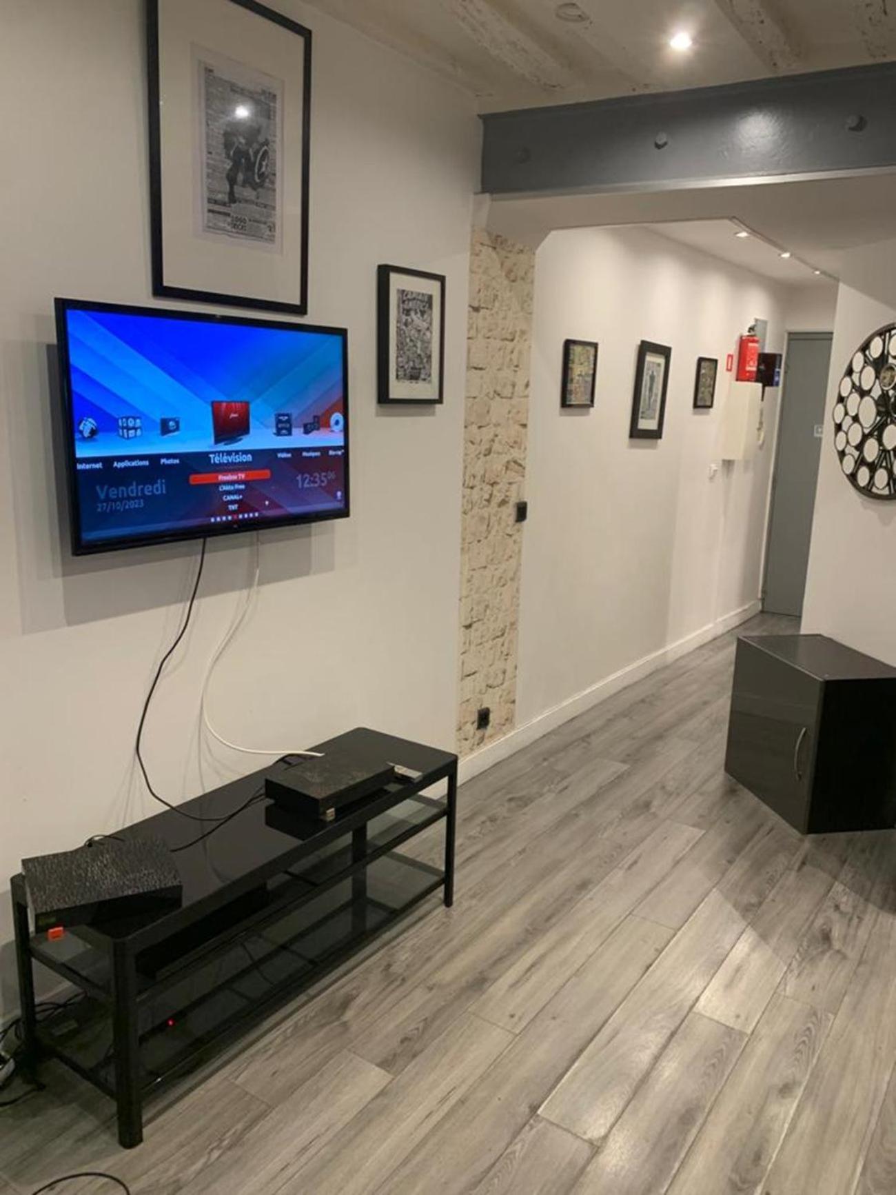 Apartment photo 3