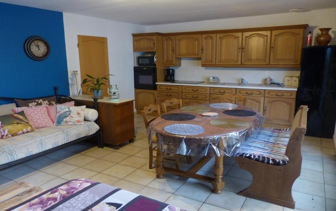 Two-Bedroom House photo 2