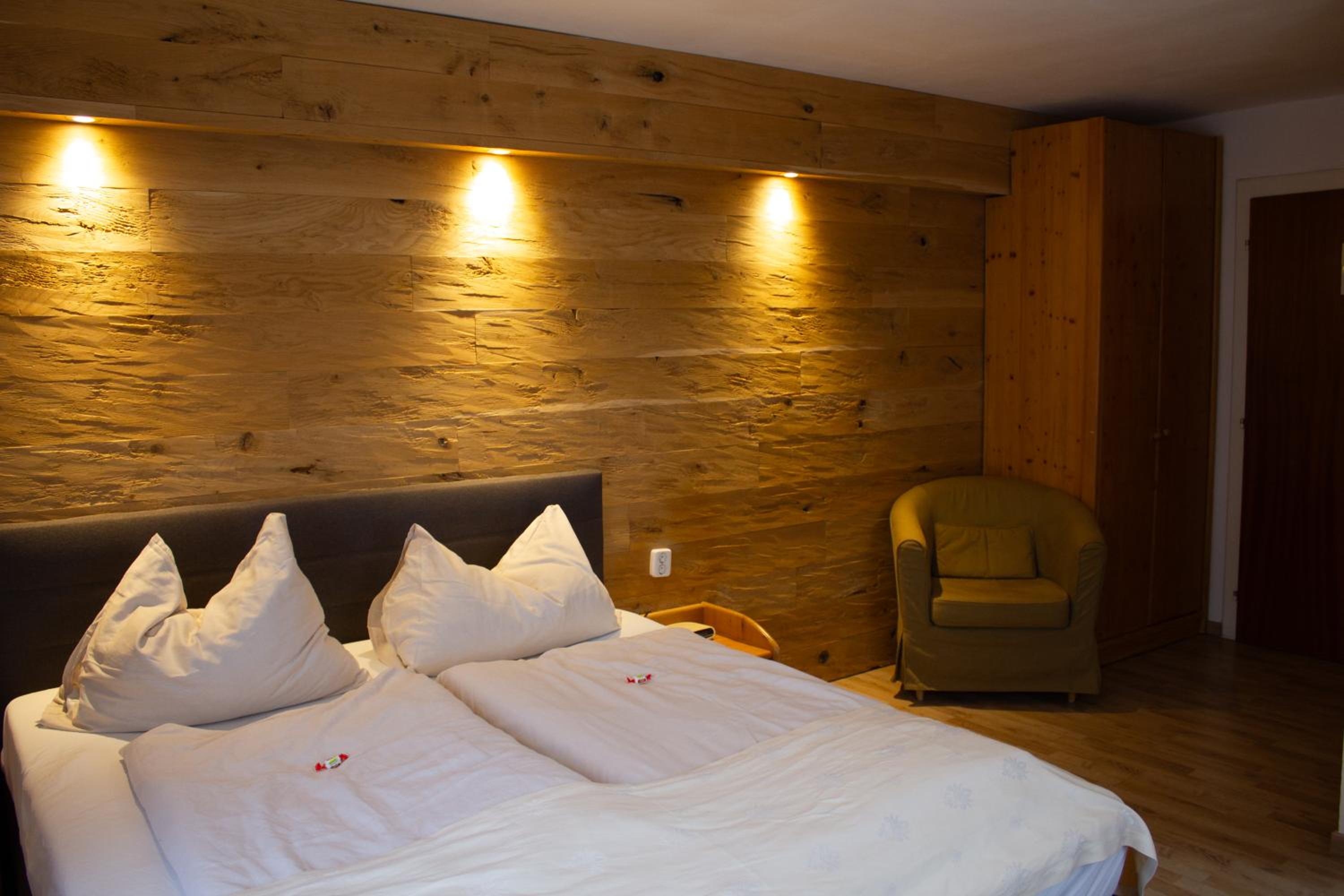 Deluxe Double Room photo 2