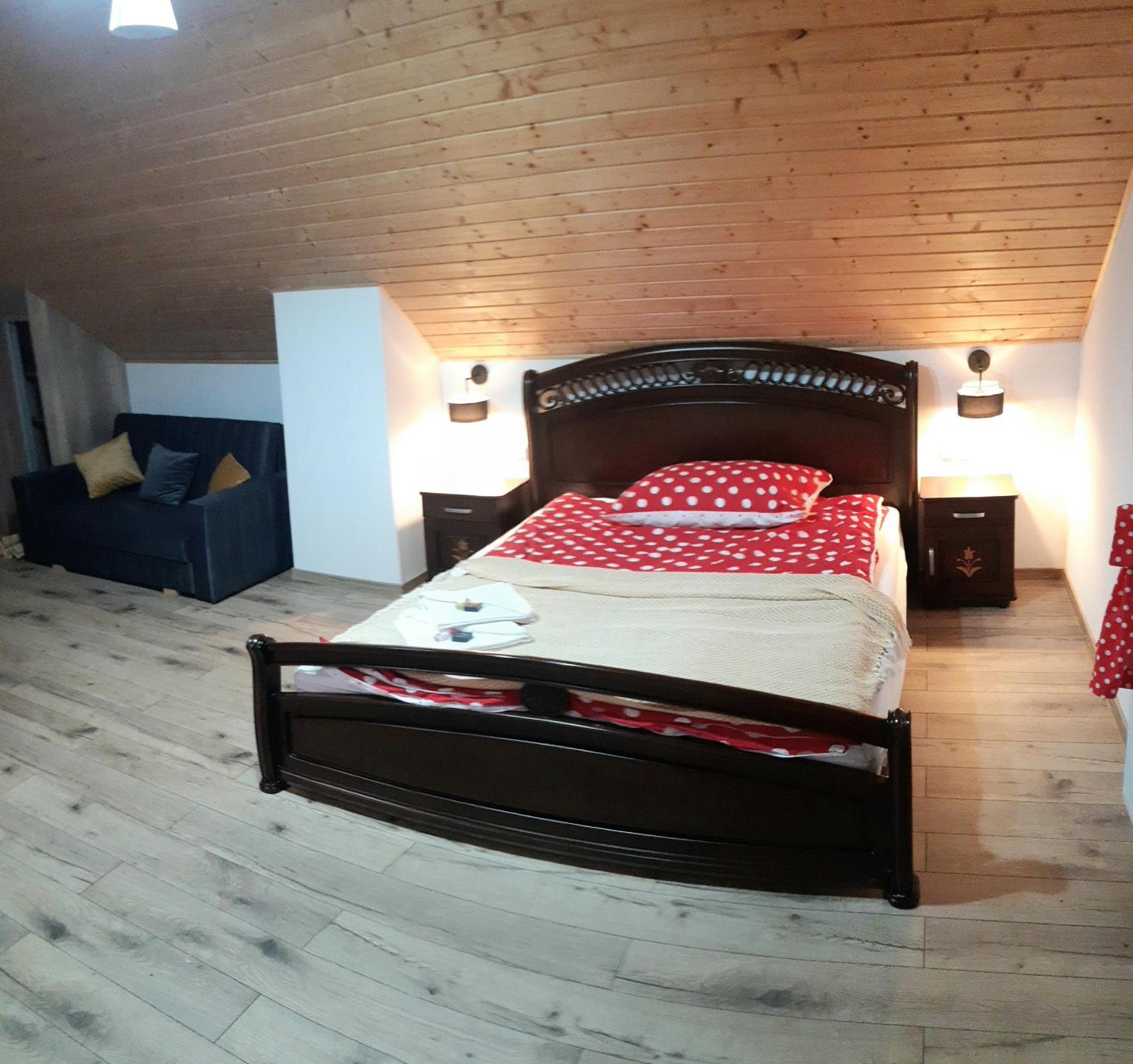 Deluxe Double Studio