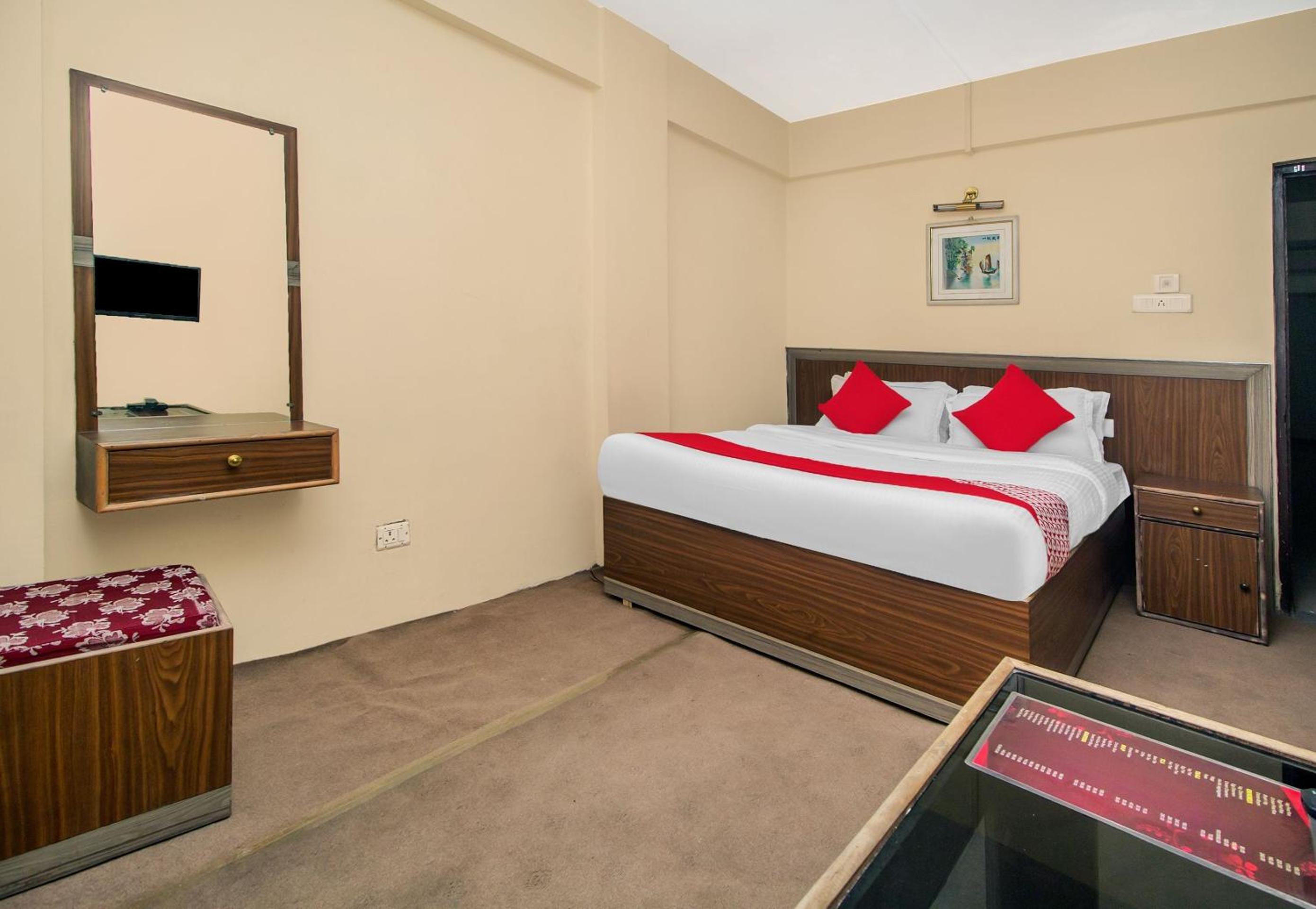 Classic Triple Room