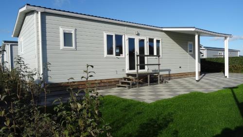 Three-Bedroom Chalet photo 1