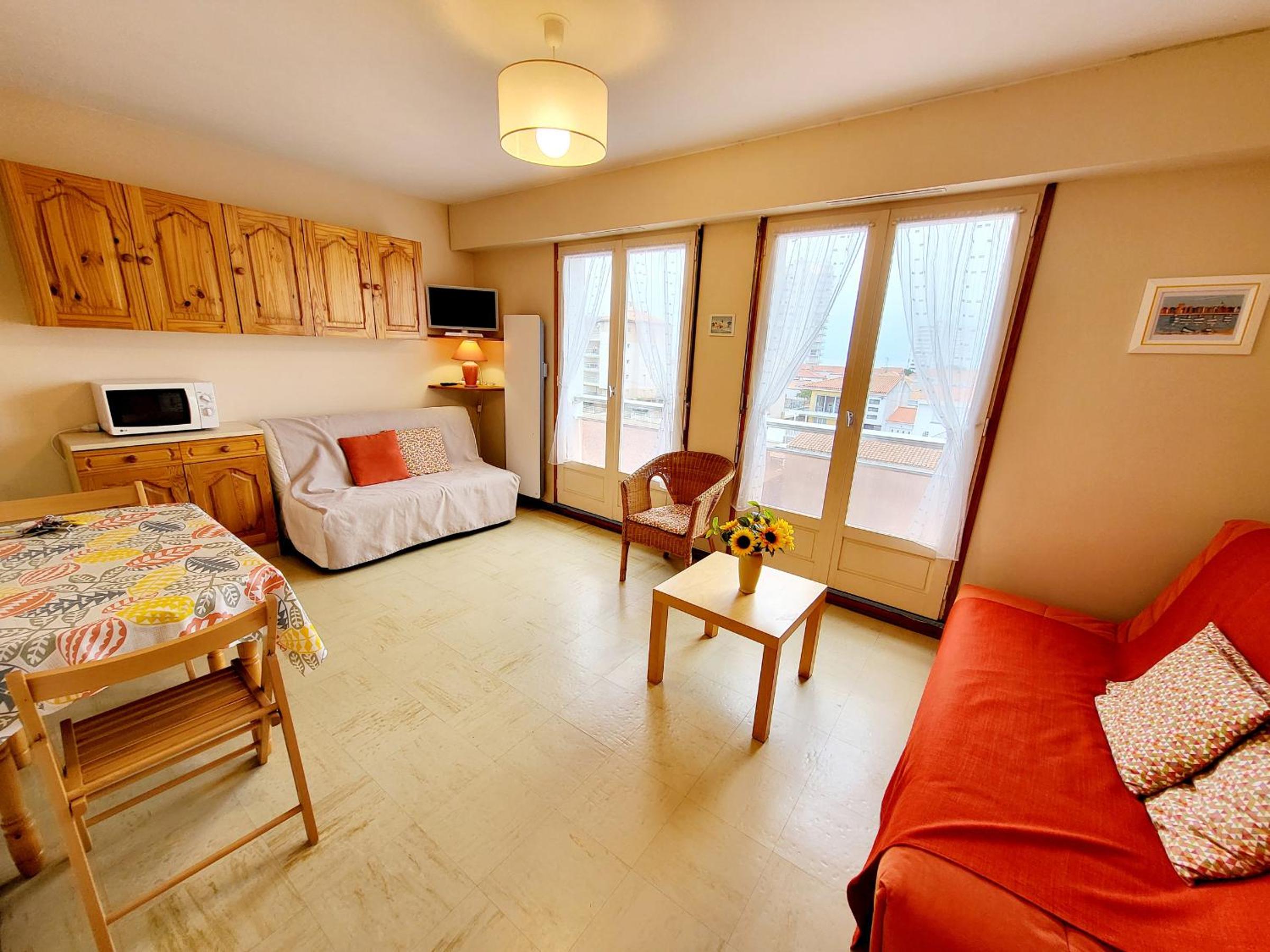 Apartment (3 Adults) photo 1