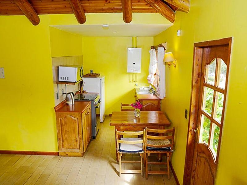 Two-Bedroom Bungalow photo 3