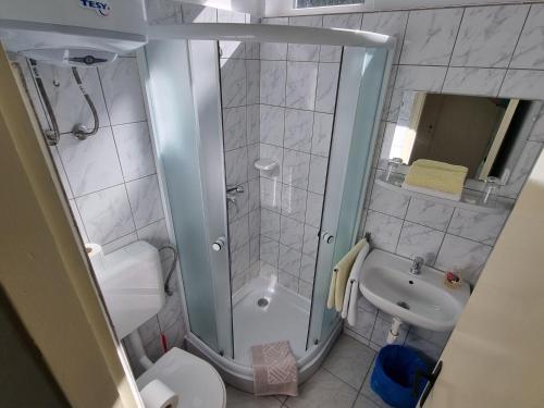 Double Room with Sea View - Ground Floor