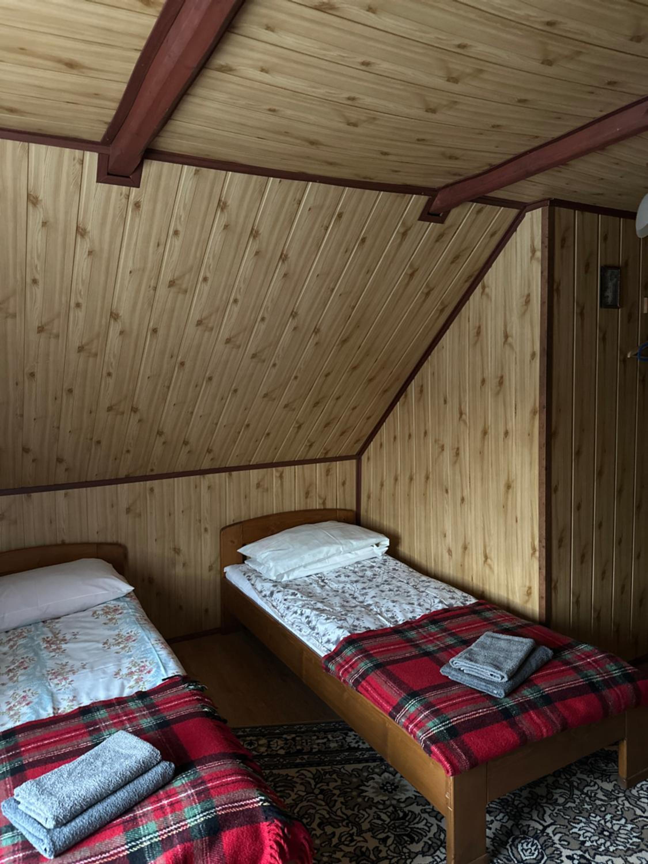 Quadruple Room with Shared Bathroom photo 1