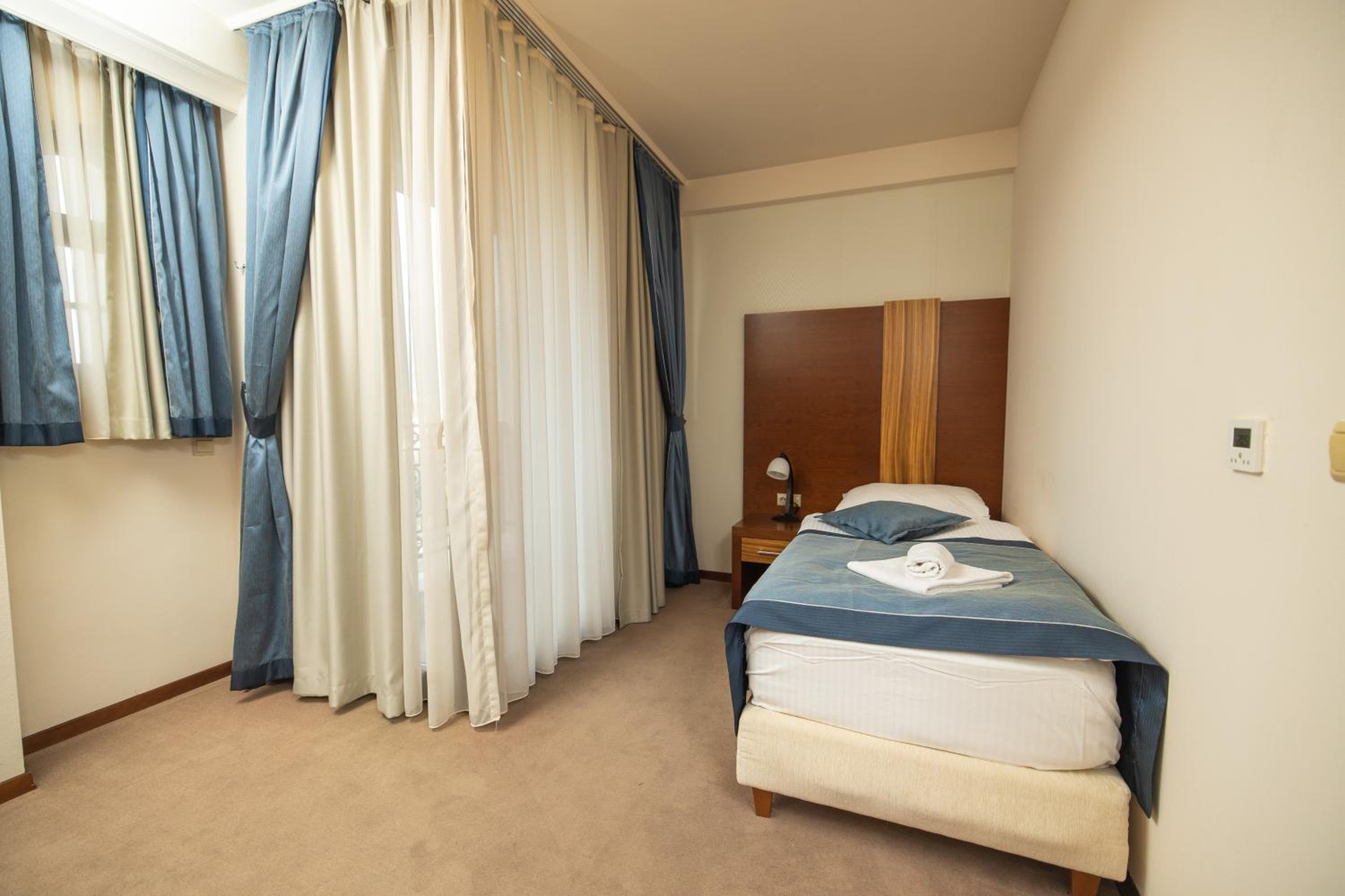 Single Room with Private Bathroom