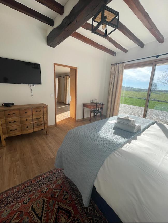 Suite with Garden View photo 2