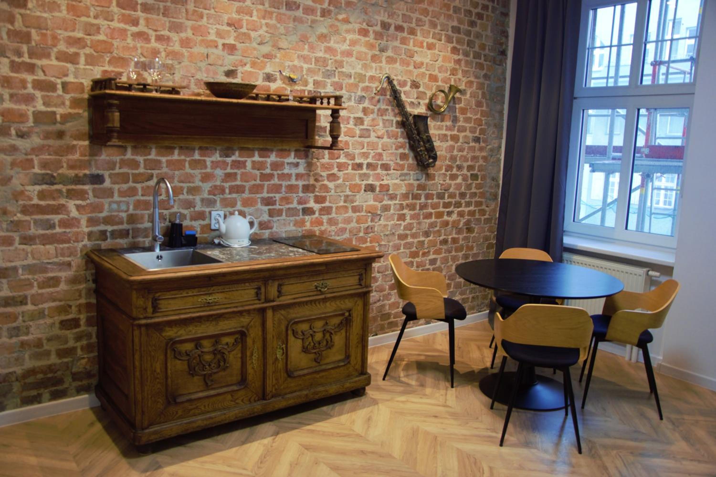 Deluxe Apartment