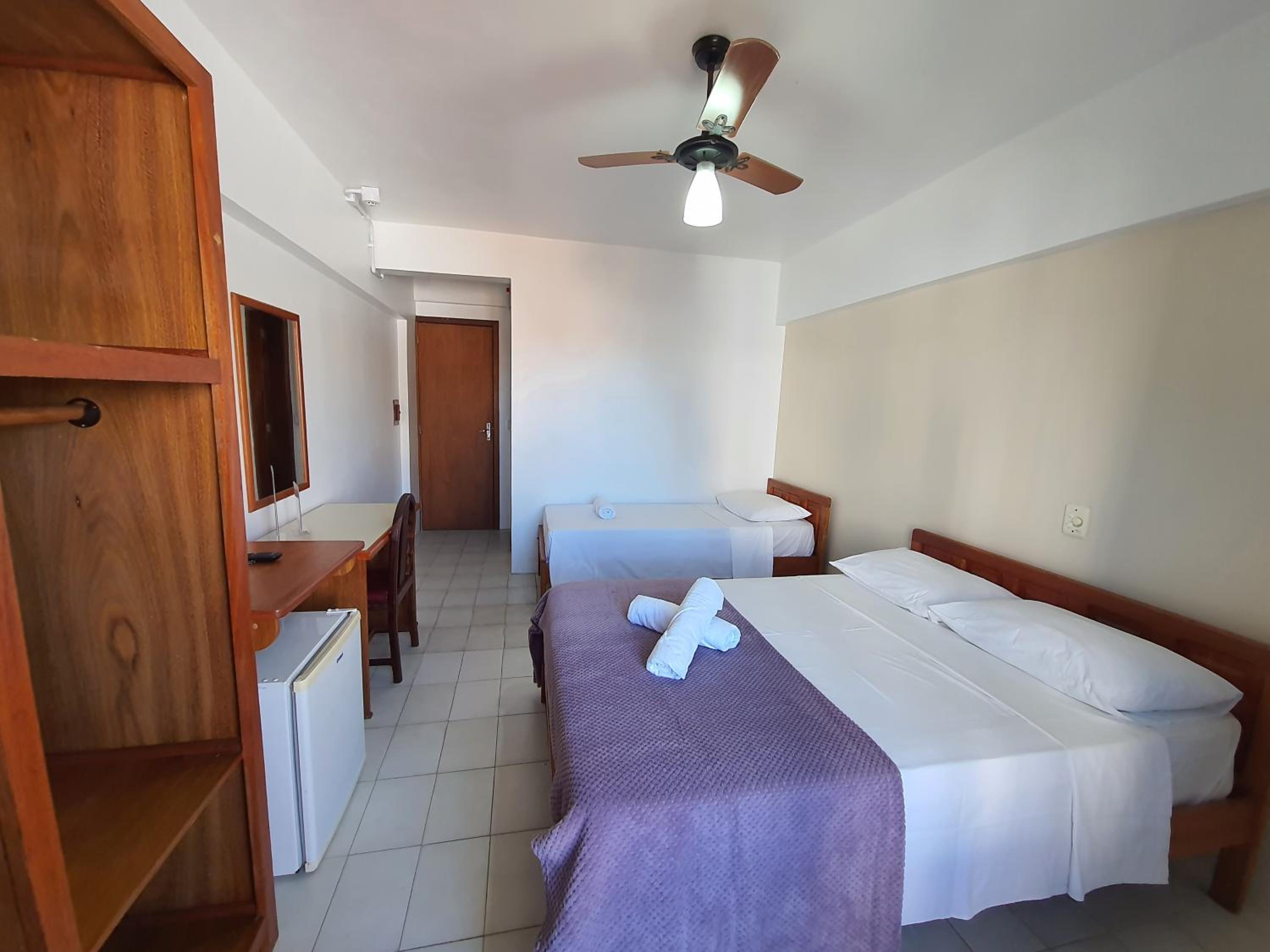 Standard Triple Room photo 3