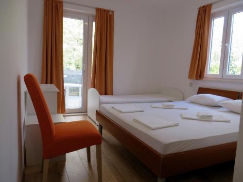 Triple Room with Patio