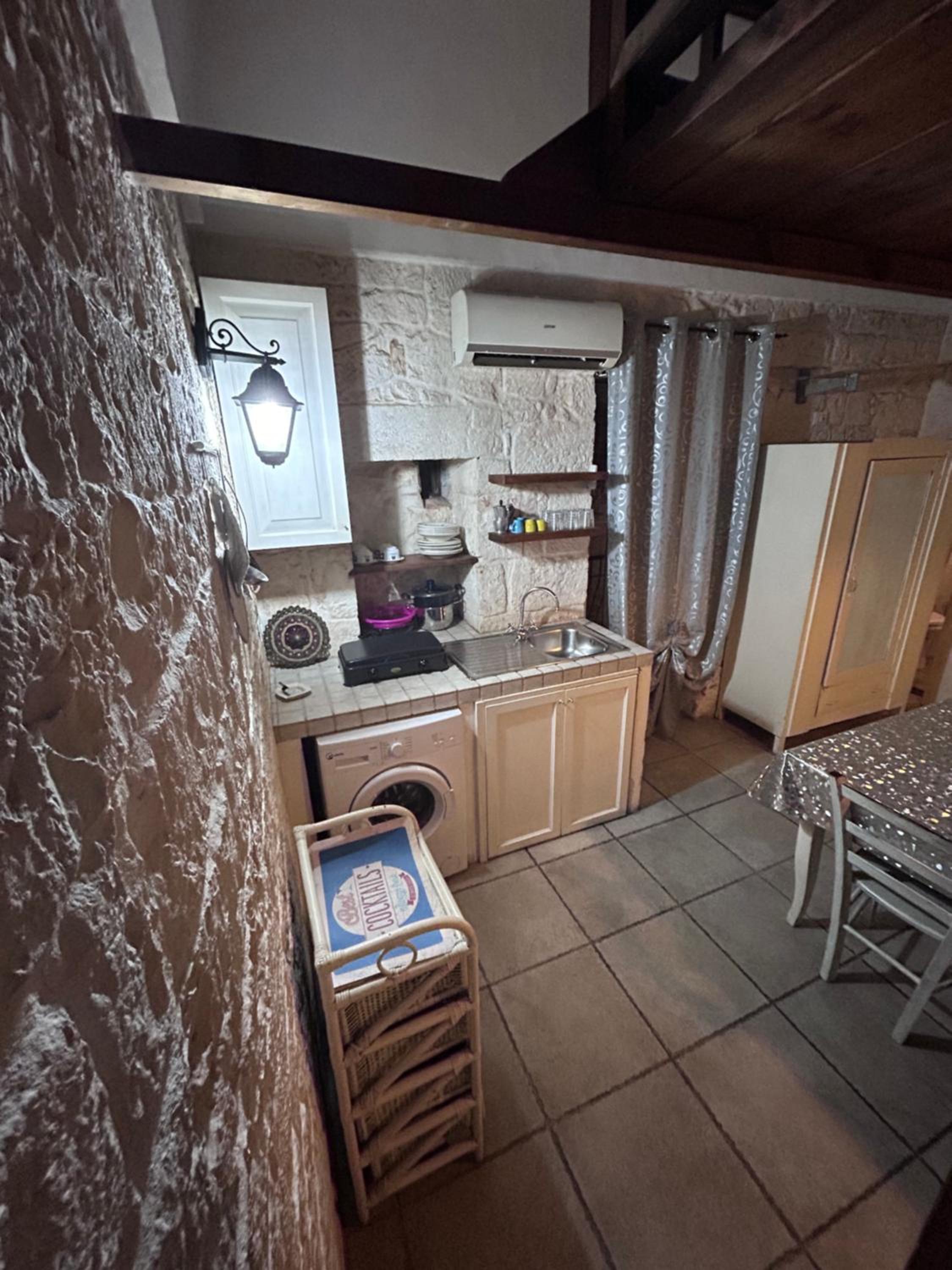 One-Bedroom House