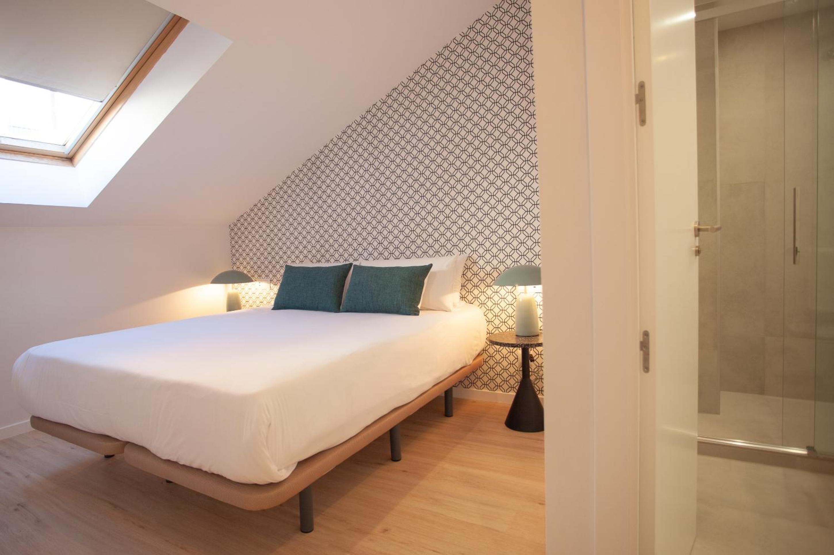 Three-Bedroom Apartment with Two Bathrooms