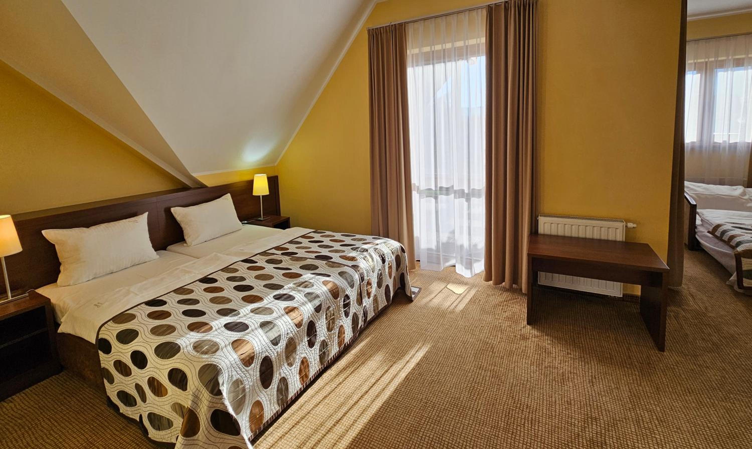 Deluxe Double Room photo 3