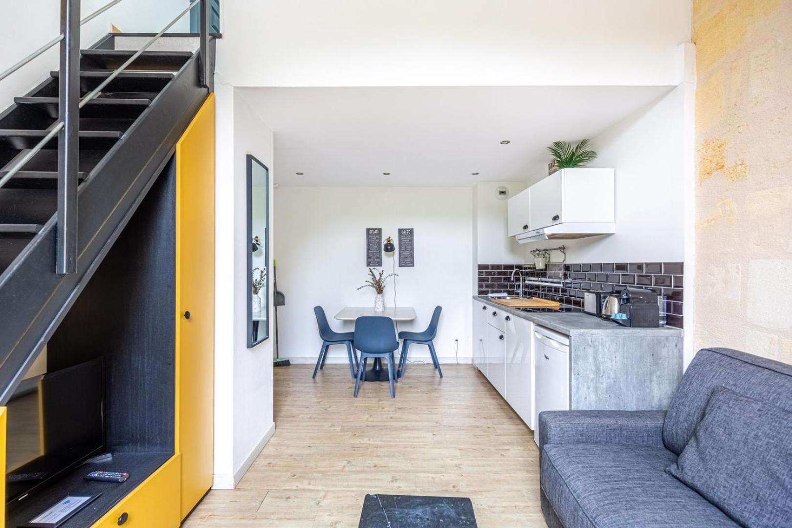 Apartment - Split Level