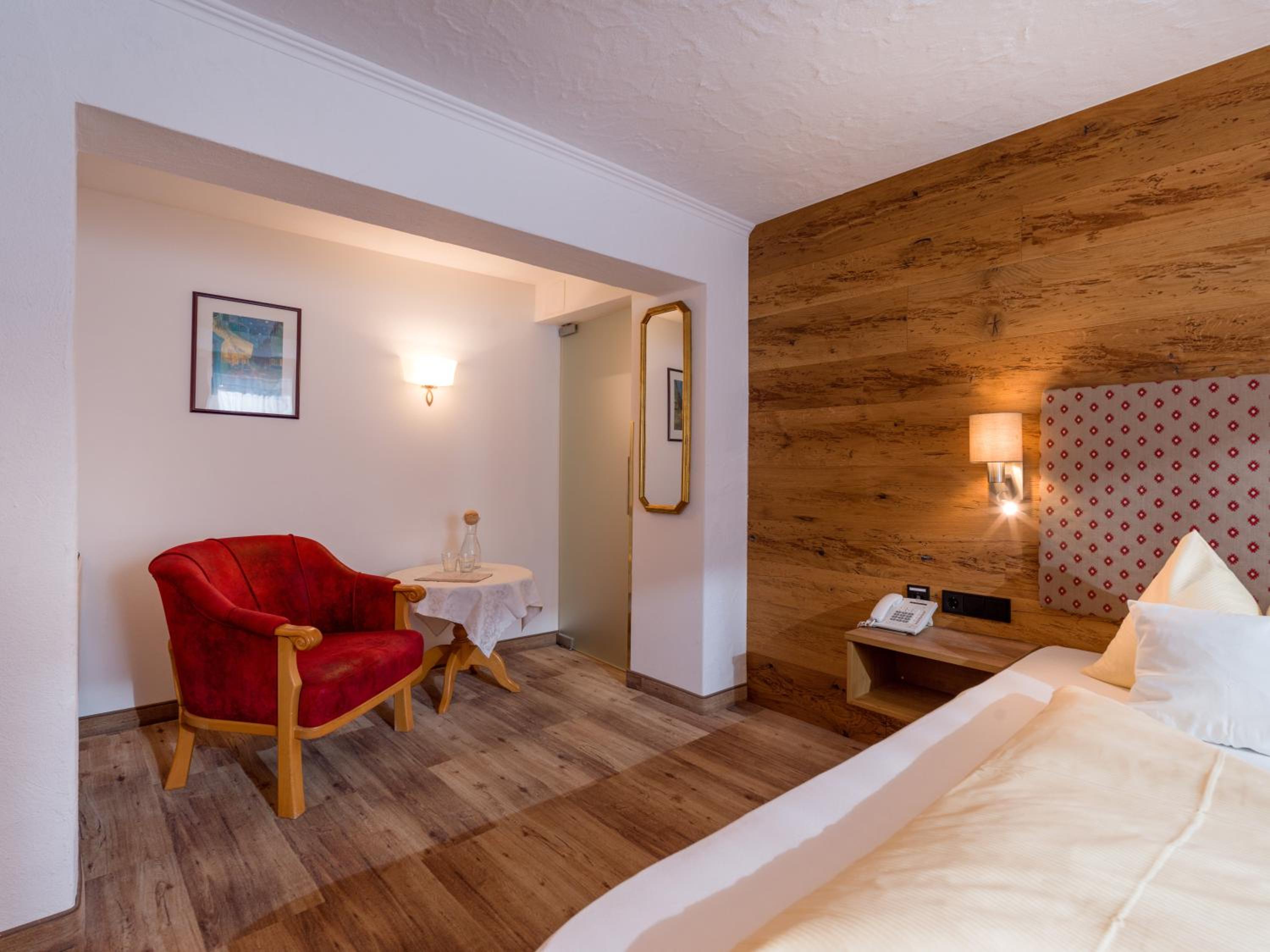 Comfort Double Room with Balcony - Photo 3