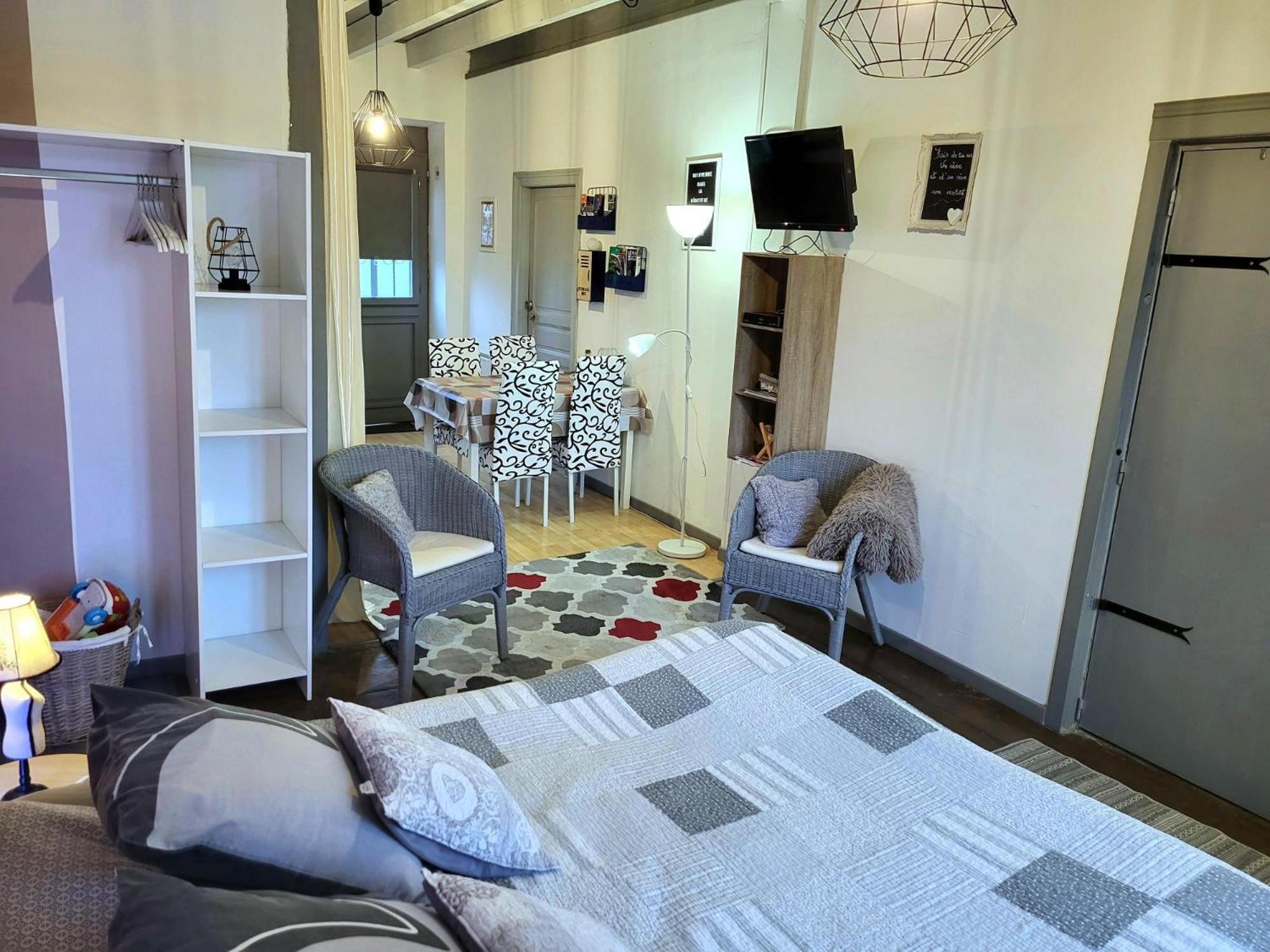 Classic Quadruple Room photo 2